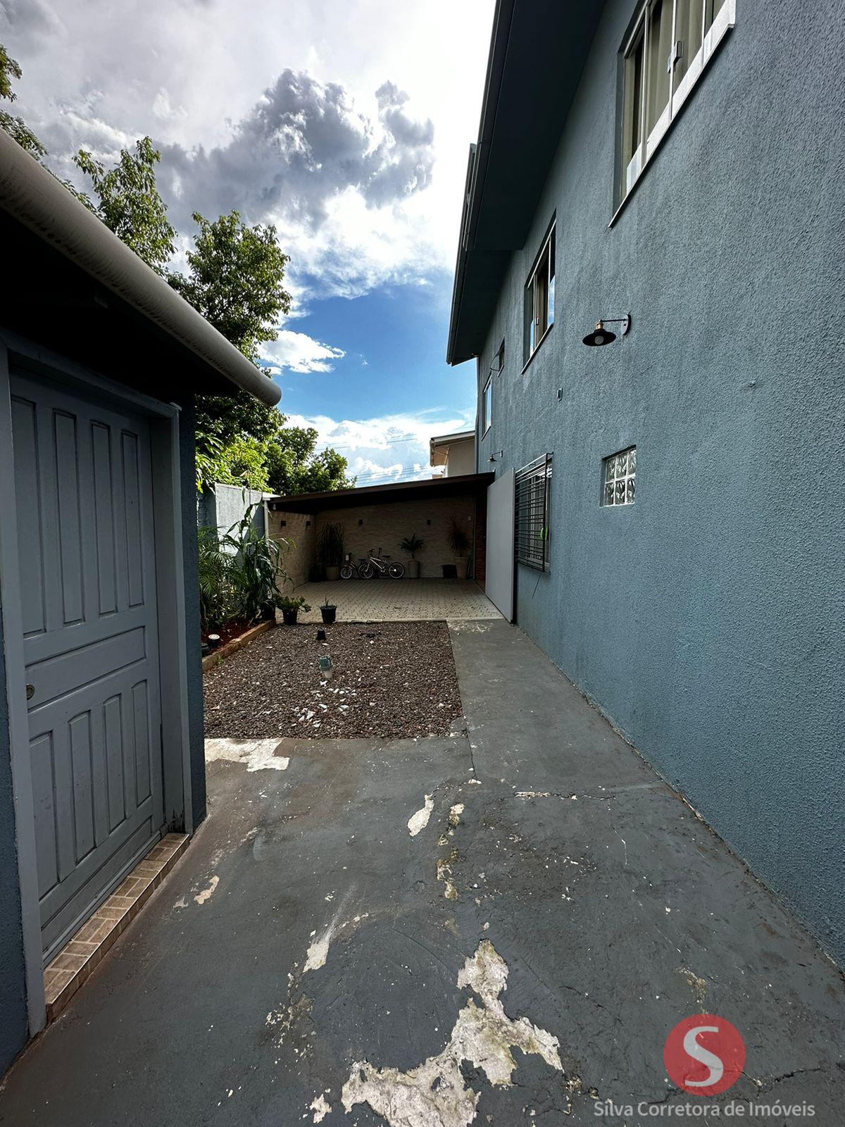 Casa a venda, localizada no Bairro So Francisco de Xavier, Dois Vizinhos-PR.