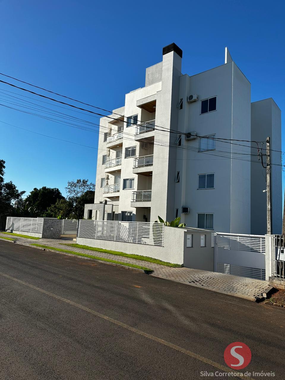 Apartamento a venda, localizado no Bairro So F. de Assis, Dois Vizinhos-PR.