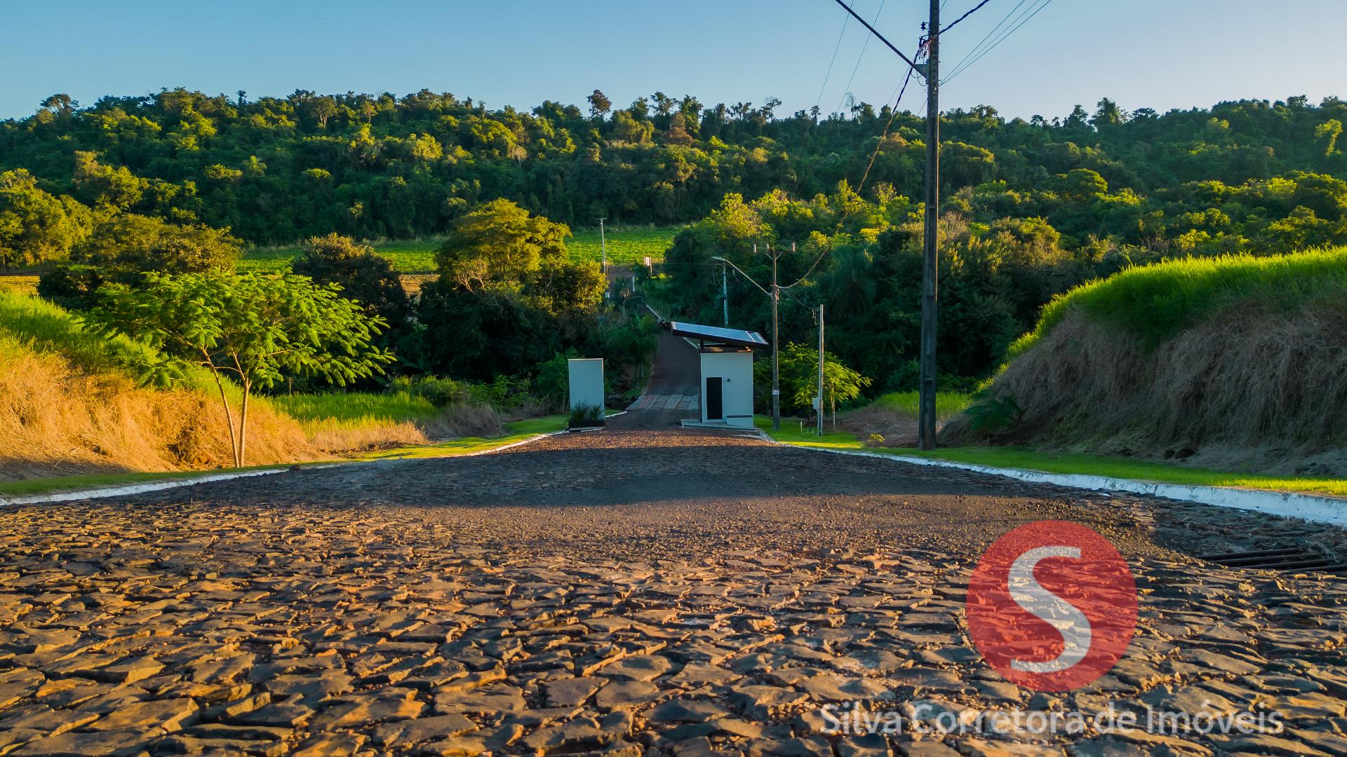 Lotes a venda, localizados no Loteamento Moradas do Iguau, Boa E. do Iguau-PR.