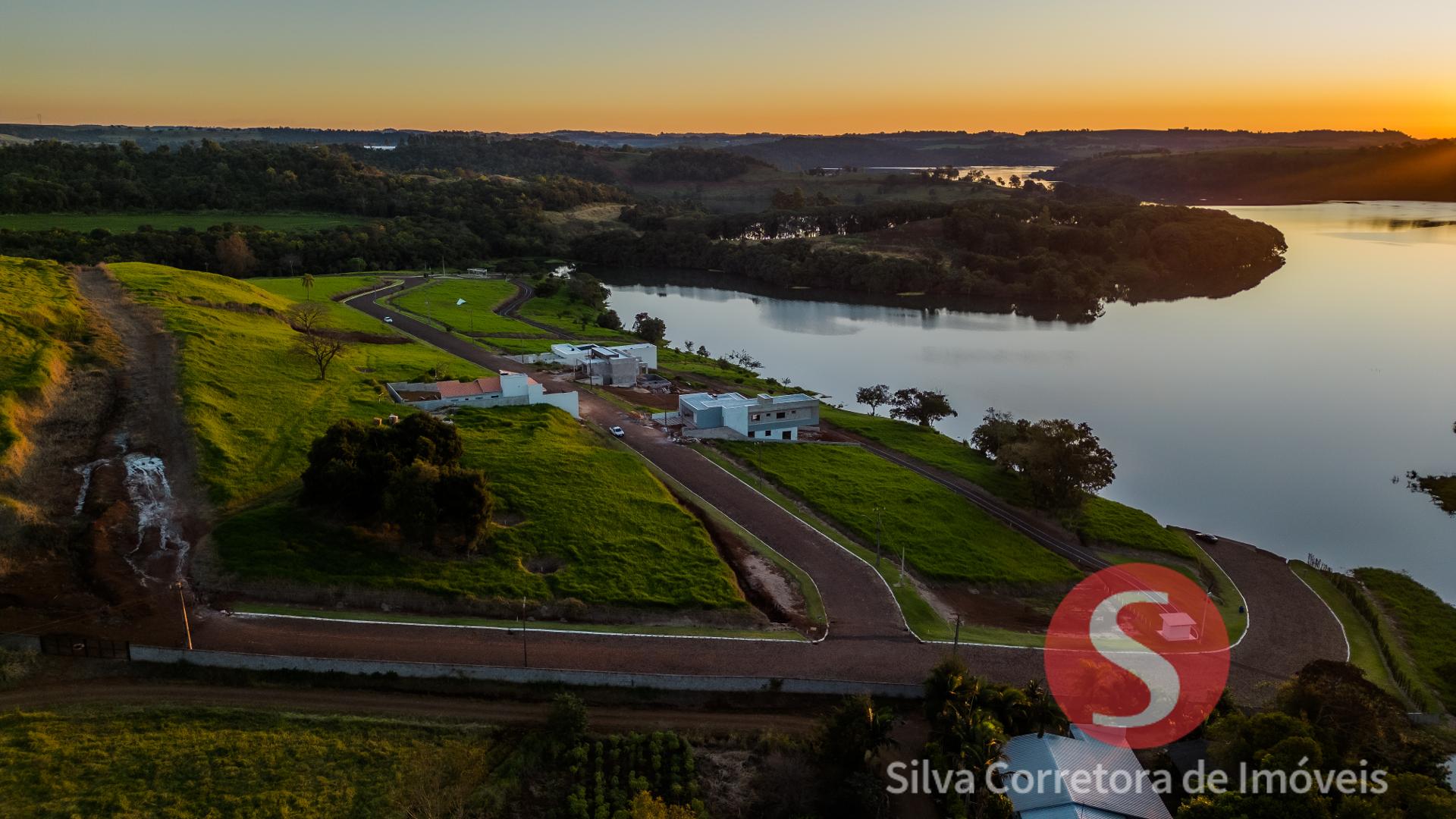 Lotes a venda, localizados no Loteamento Moradas do Iguau, Boa E. do Iguau-PR.