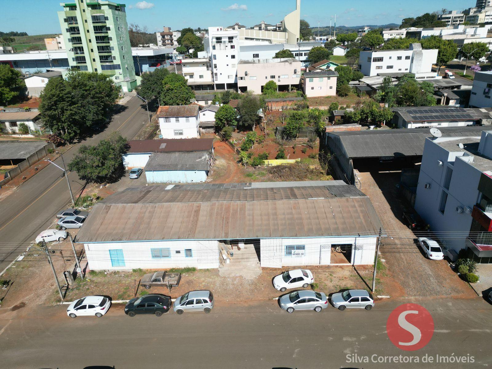 Lote comercial a venda localizado no Centro Sul, Dois Vizinhos-PR.