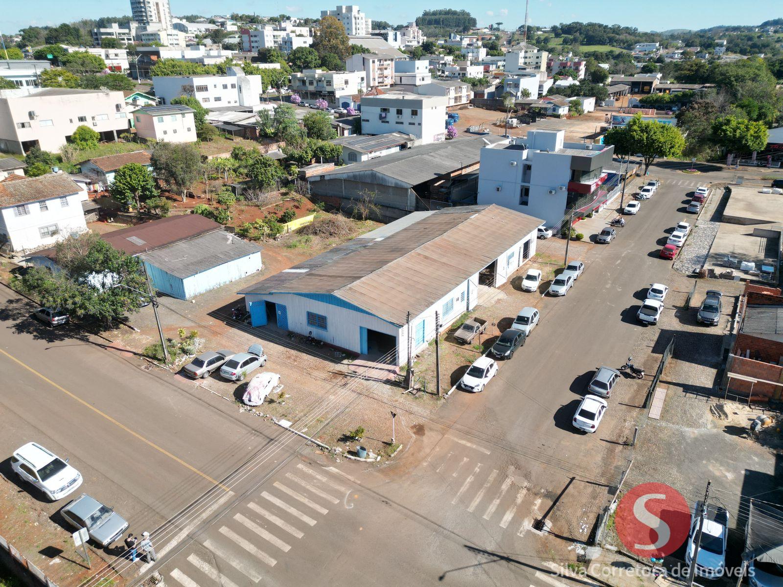 Lote comercial a venda localizado no Centro Sul, Dois Vizinhos-PR.
