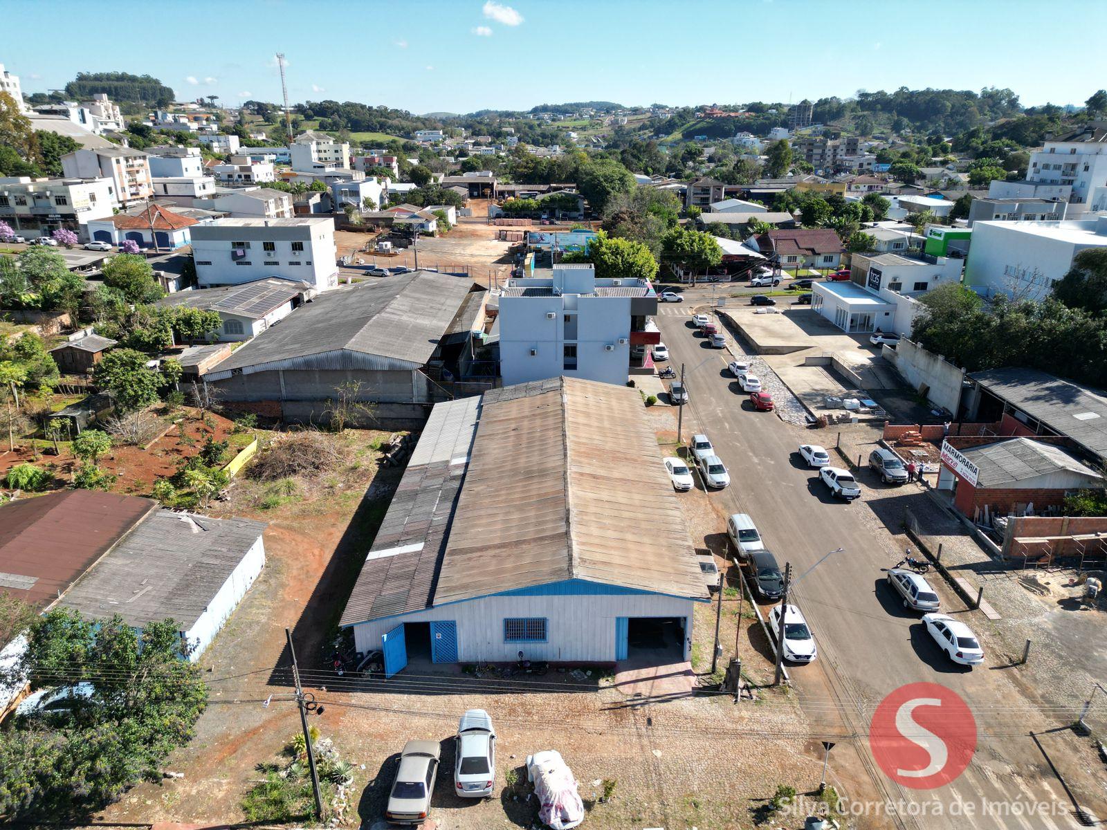 Lote comercial a venda localizado no Centro Sul, Dois Vizinhos-PR.