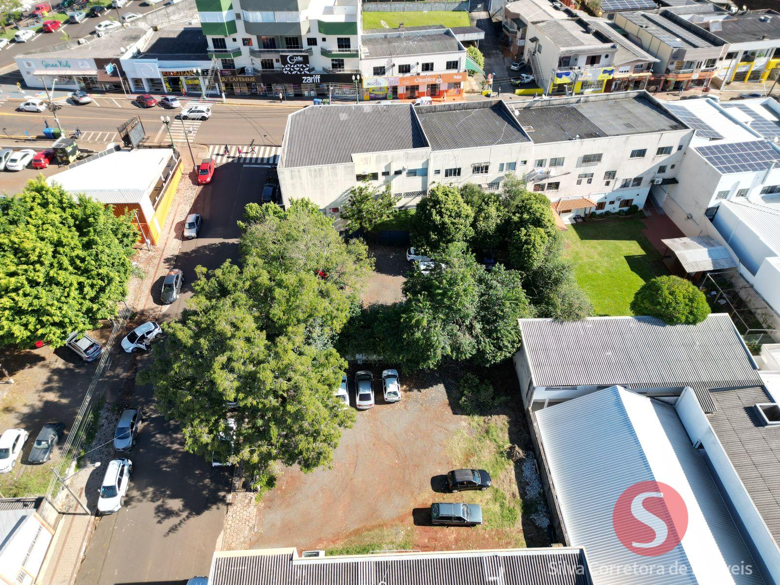 Lote comercial a venda localizado no Centro Norte, Dois Vizinhos-PR.