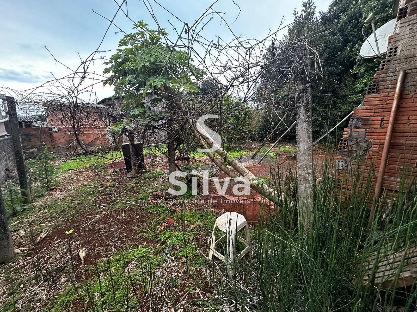 Casa a venda, localizada no Bairro Santa Luzia, Dois Vizinhos-PR.