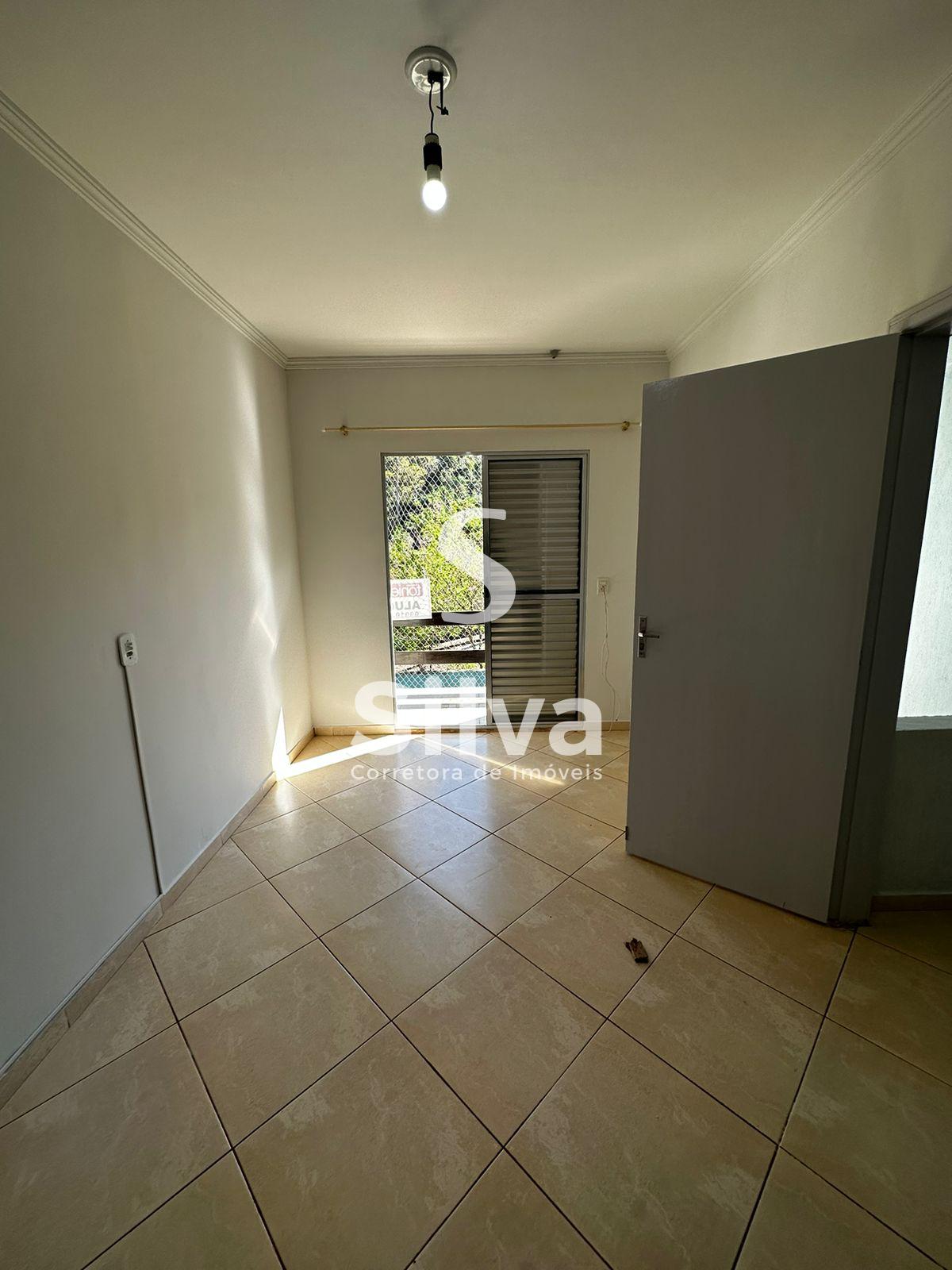 Sobrado a venda, localizado no Bairro da Luz, Dois Vizinhos-PR