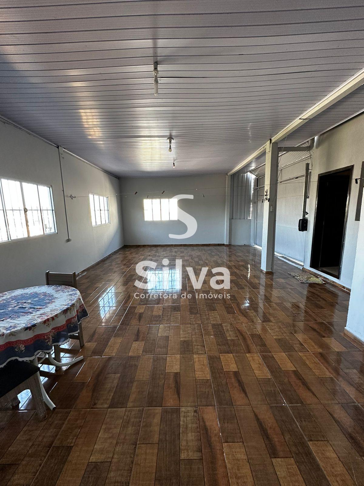 Sobrado a venda, localizado no Bairro da Luz, Dois Vizinhos-PR