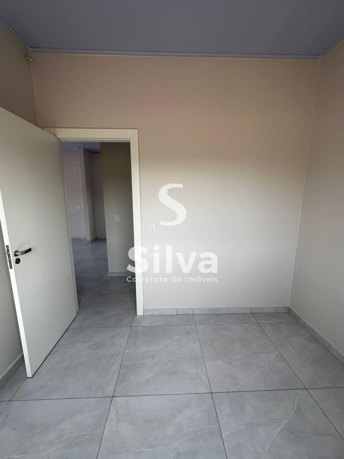 Casa a venda, localizada no Loteamento Zanella, Dois Vizinhos-PR.