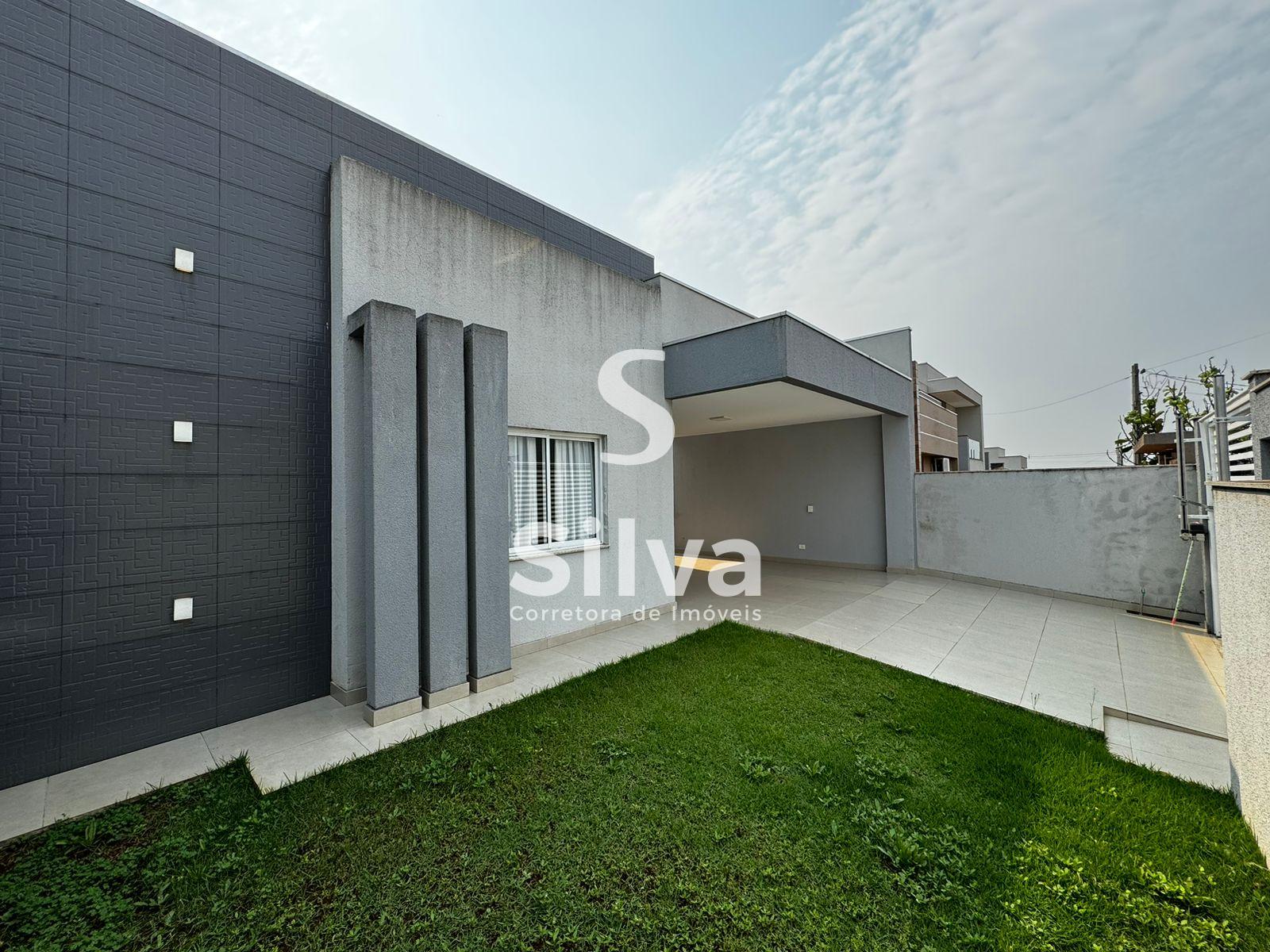 Casa a venda, localizada no Bairro So Francisco de Assis, Dois Vizinhos-PR.