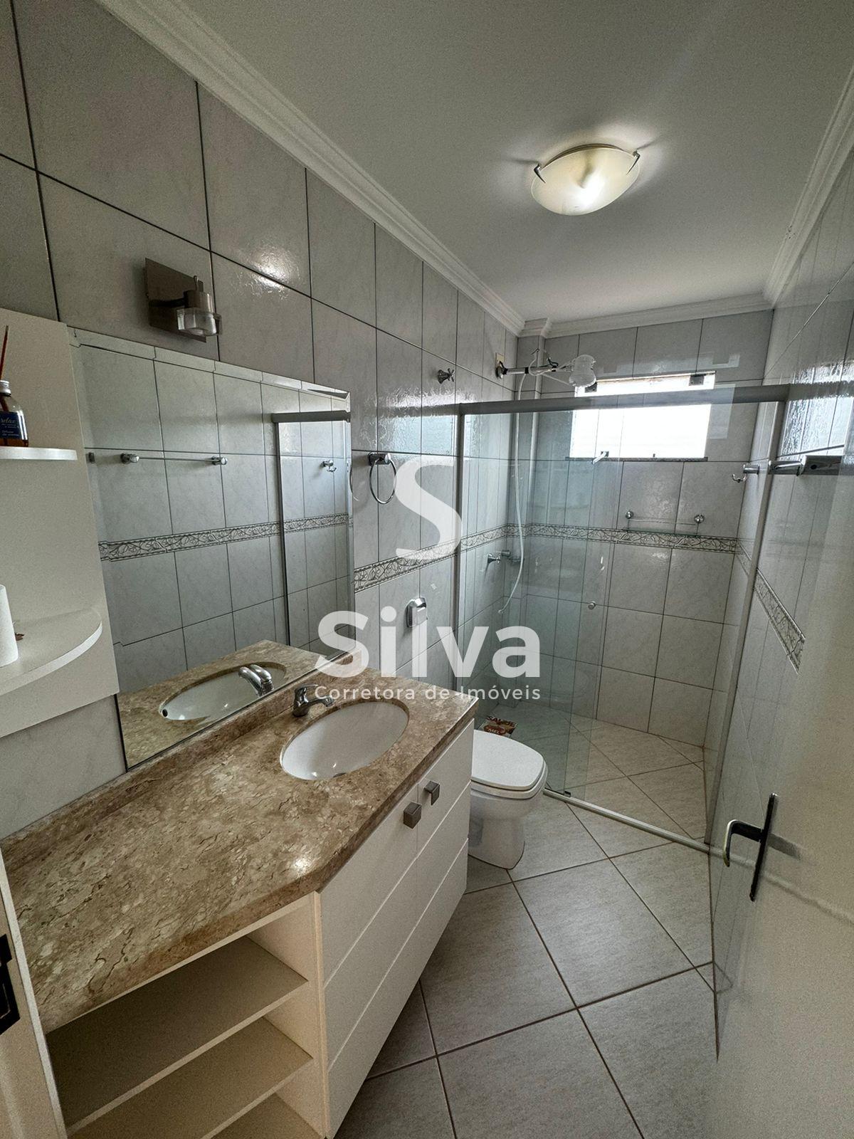 Apartamento a venda, localizada no Centro Norte, Dois Vizinhos-PR.