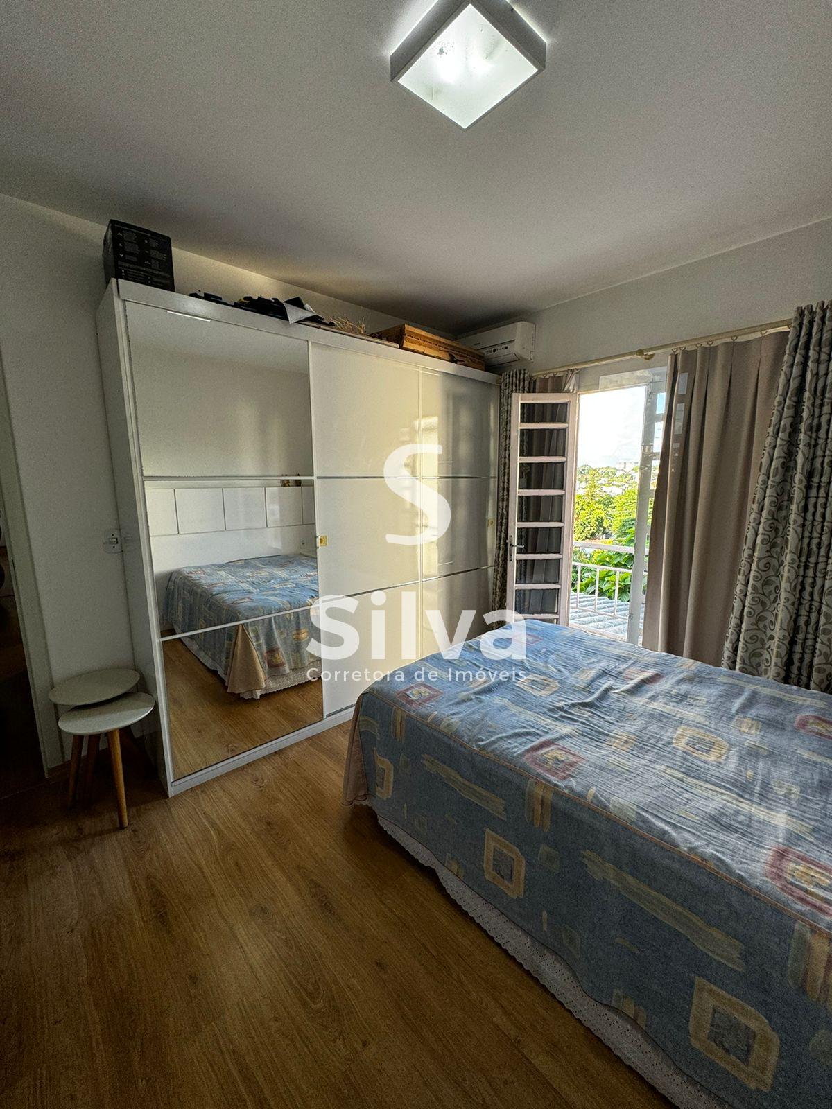Casa a venda localizada no Centro Norte, Dois Vizinhos-PR.