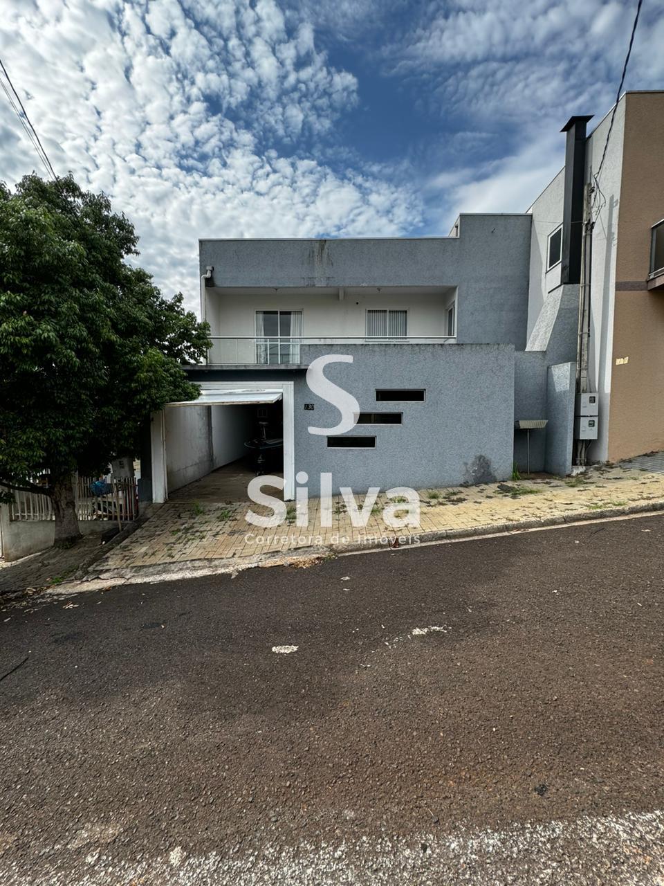 Sobrado a venda localizado no Loteamento Smaniotto, Dois Vizin...
