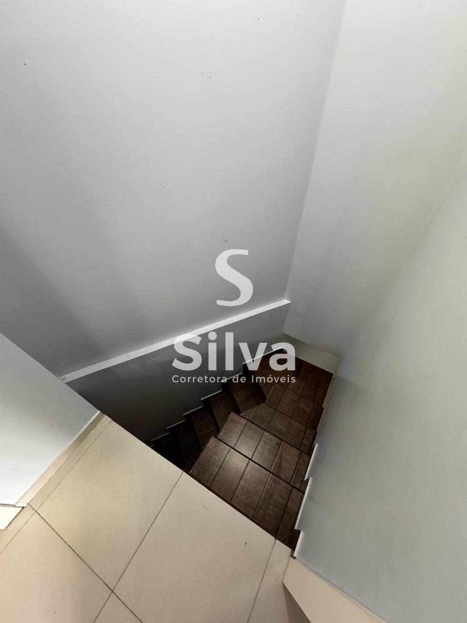 Sobrado a venda localizado no Loteamento Smaniotto, Dois Vizinhos-PR.