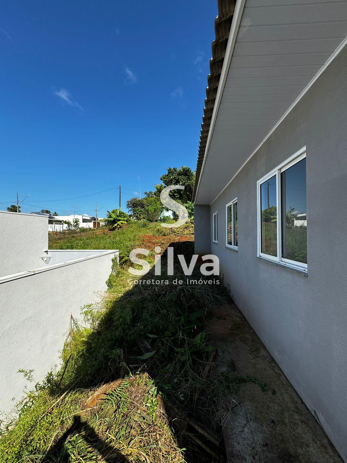 Casa a venda, localizada no Loteamento Alto da Zacarias, Dois Vizinhos-PR.