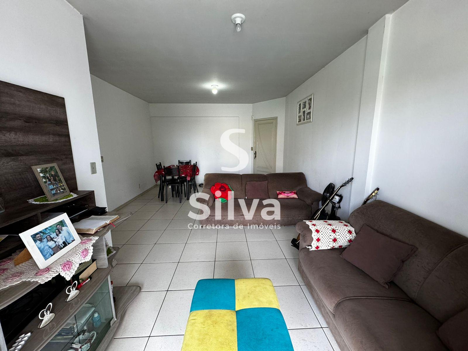Apartamento a venda, localizado no Centro Sul, Dois Vizinhos-PR.