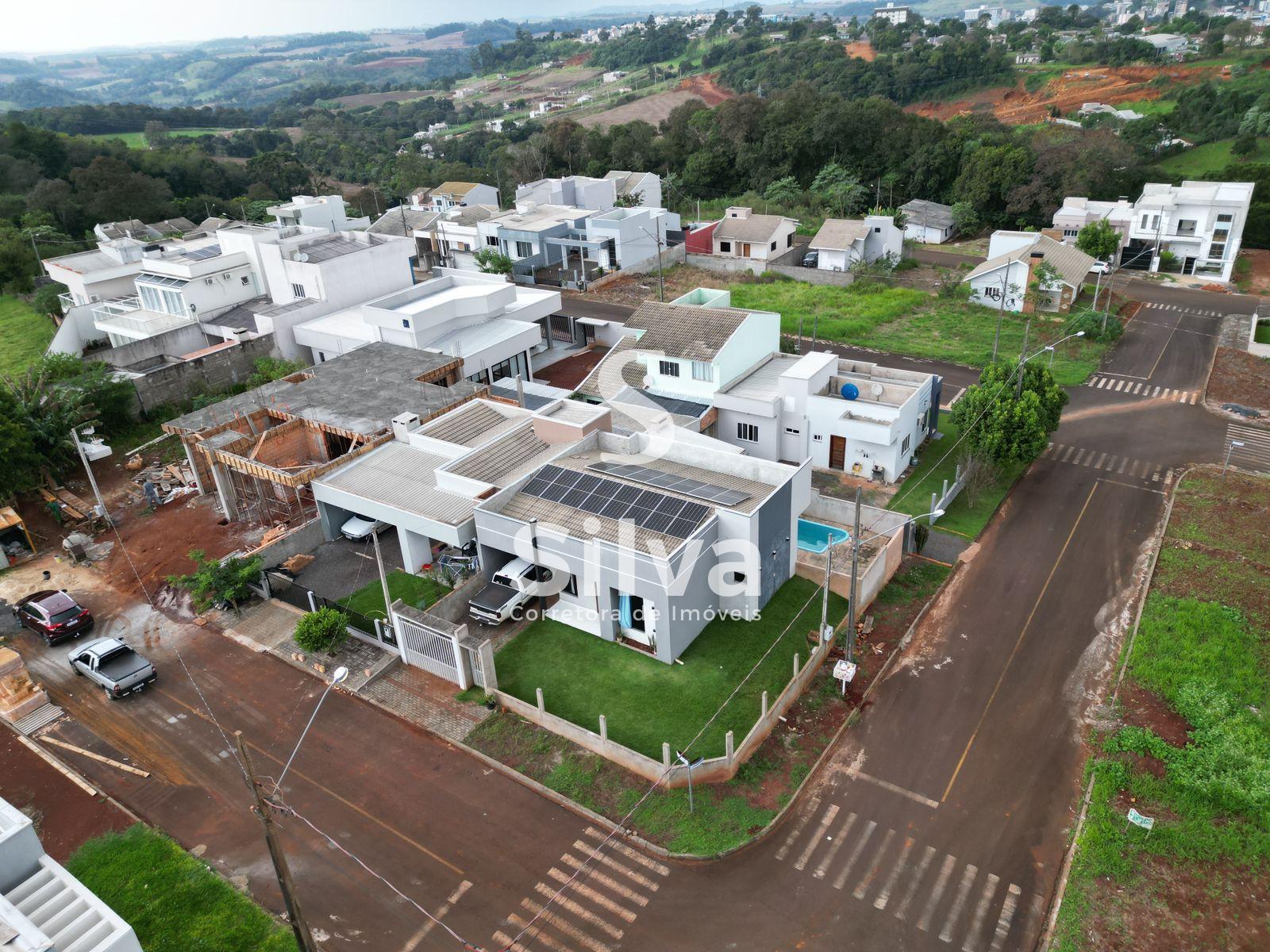 Casa a venda, localizada no Loteamento Verdi   Cardoso, Dois Vizinhos-PR.