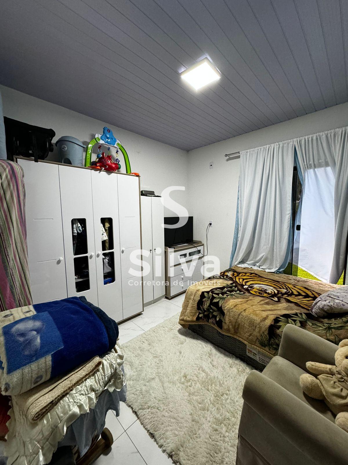 Casa a venda, localizada no Loteamento Verdi   Cardoso, Dois Vizinhos-PR.