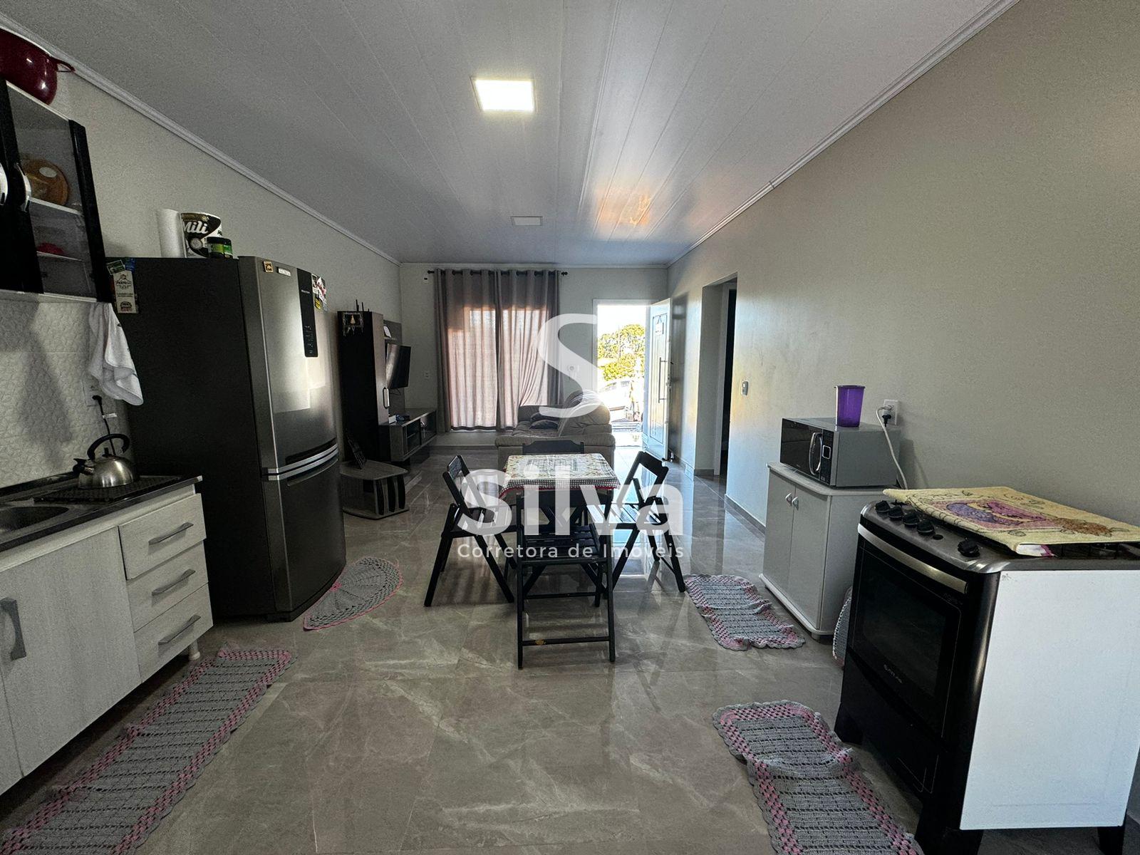 Casa a venda, localizada no Loteamento Alto da Zacarias, Dois Vizinhos-PR.