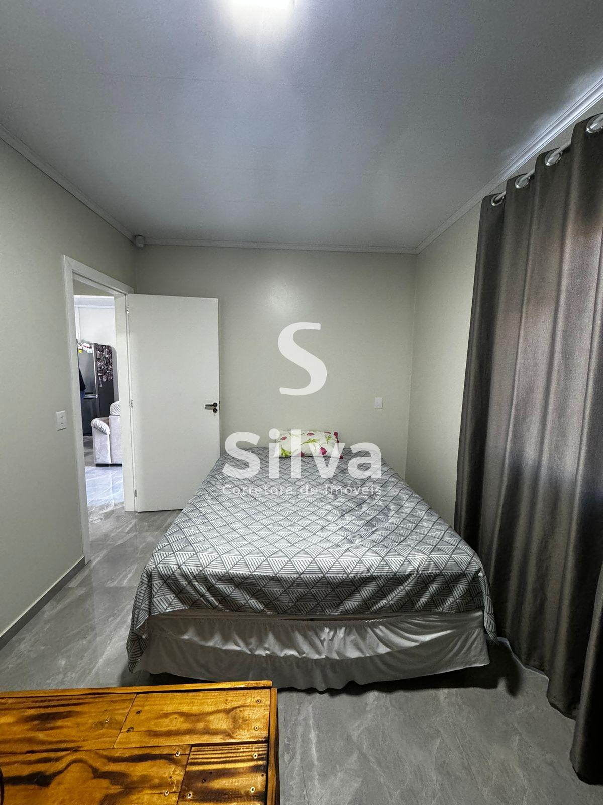 Casa a venda, localizada no Loteamento Alto da Zacarias, Dois Vizinhos-PR.