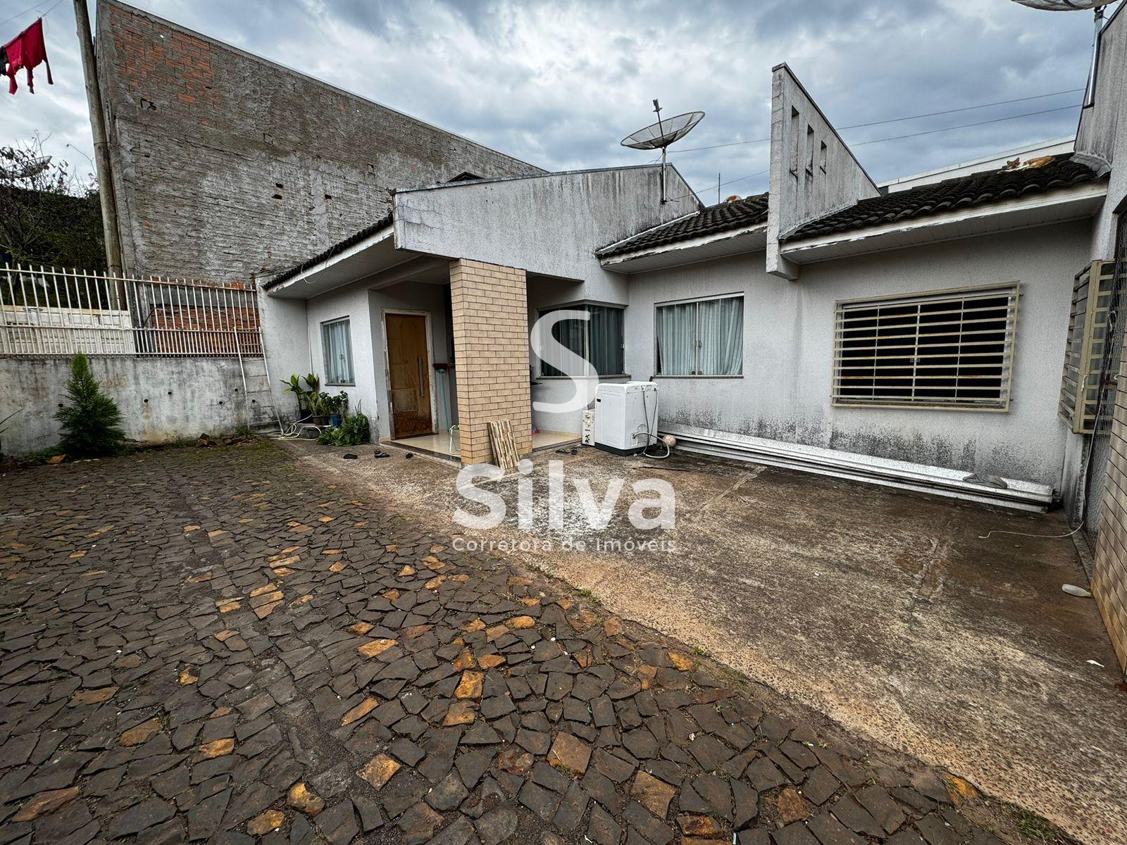 Casa a venda localizada em condomnio, no Bairro Margarida Galvan, Dois Vizinhos-PR.