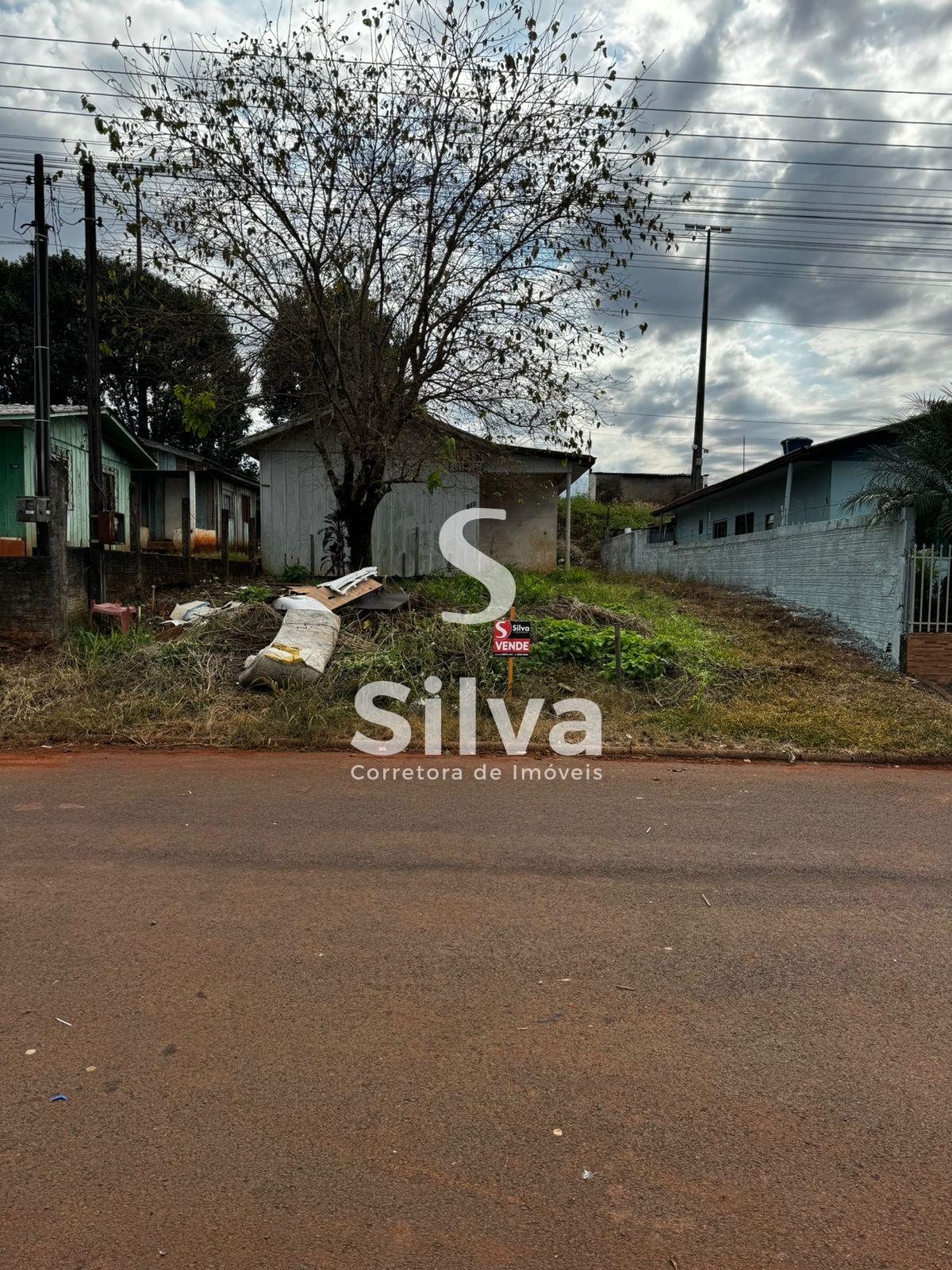 Lote a venda localizado no Bairro Santa Luzia, Dois Vizinhos-PR.