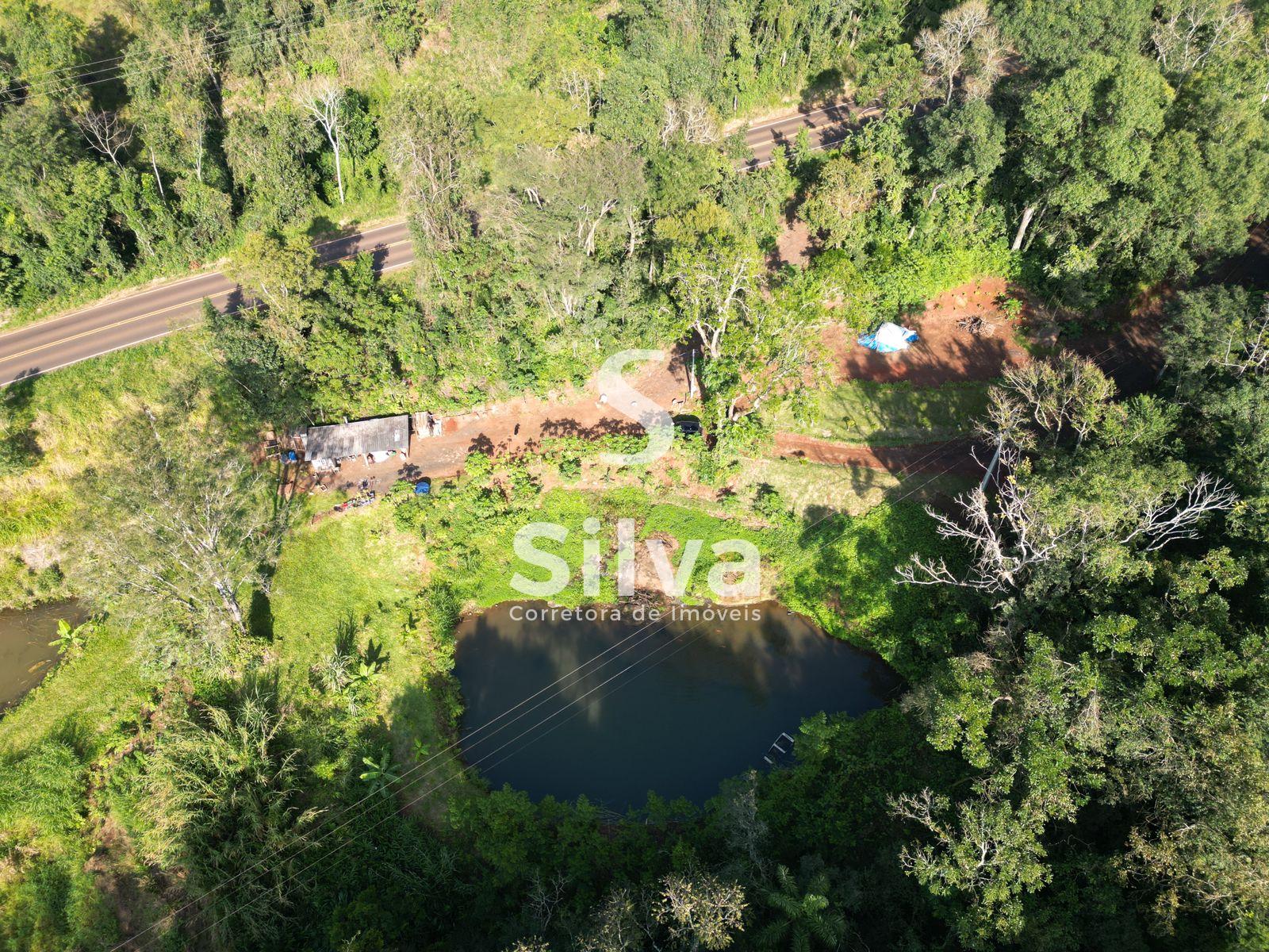 Chcara a venda localizada na Linha So Roque, Dois Vizinhos-PR.