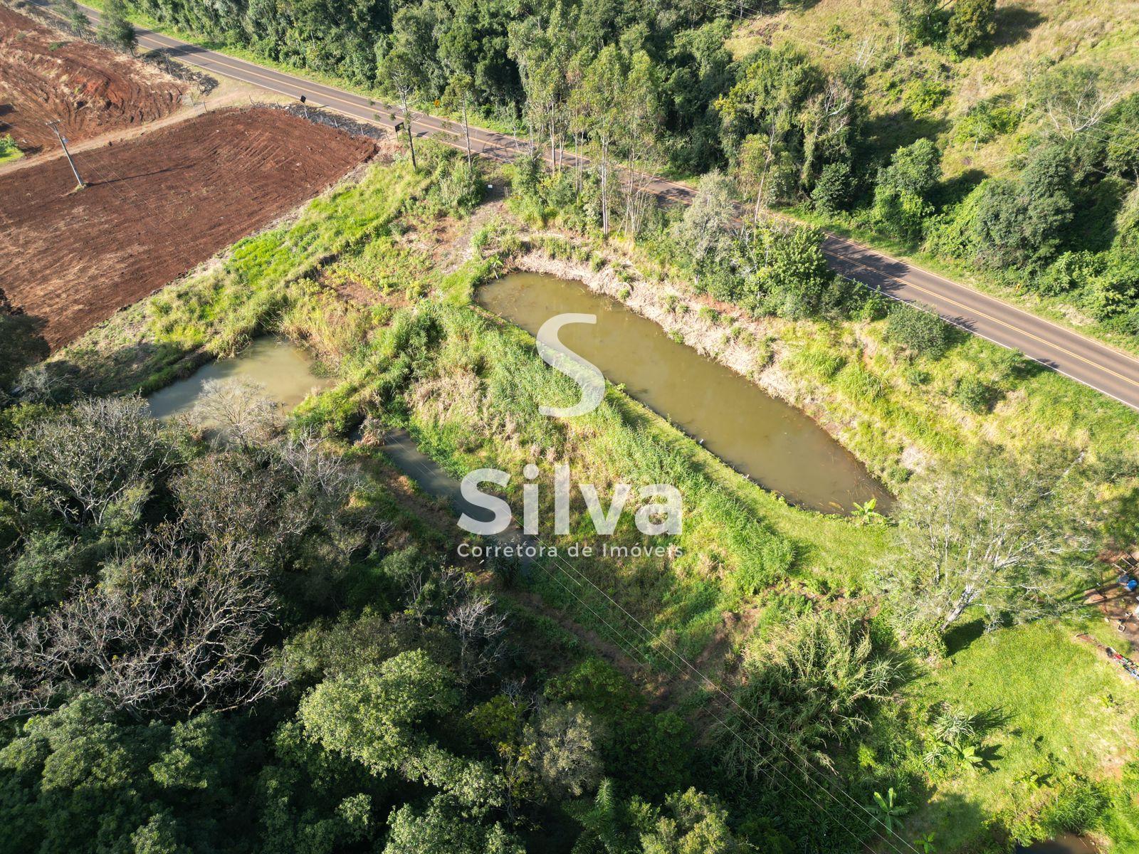 Chcara a venda localizada na Linha So Roque, Dois Vizinhos-PR.