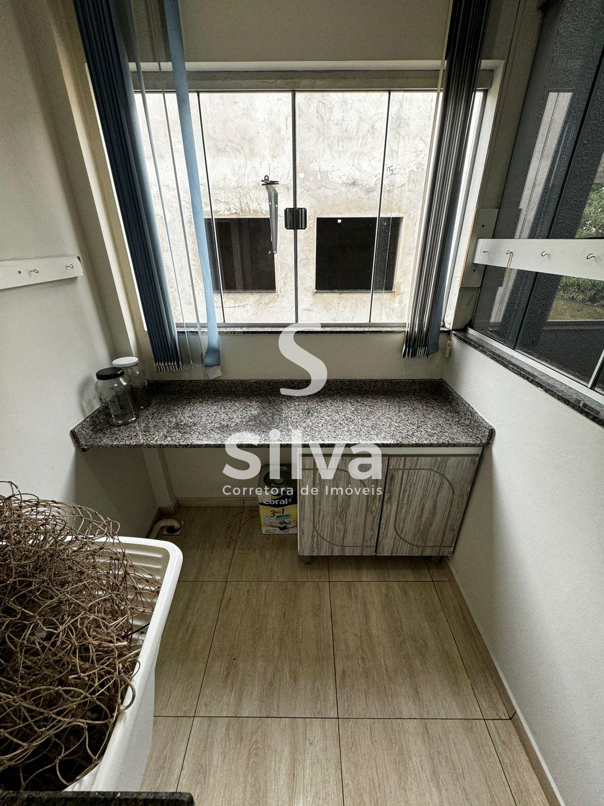 Apartamento Para Locao, Semi Mobiliado, 02 dormitrios - Centro