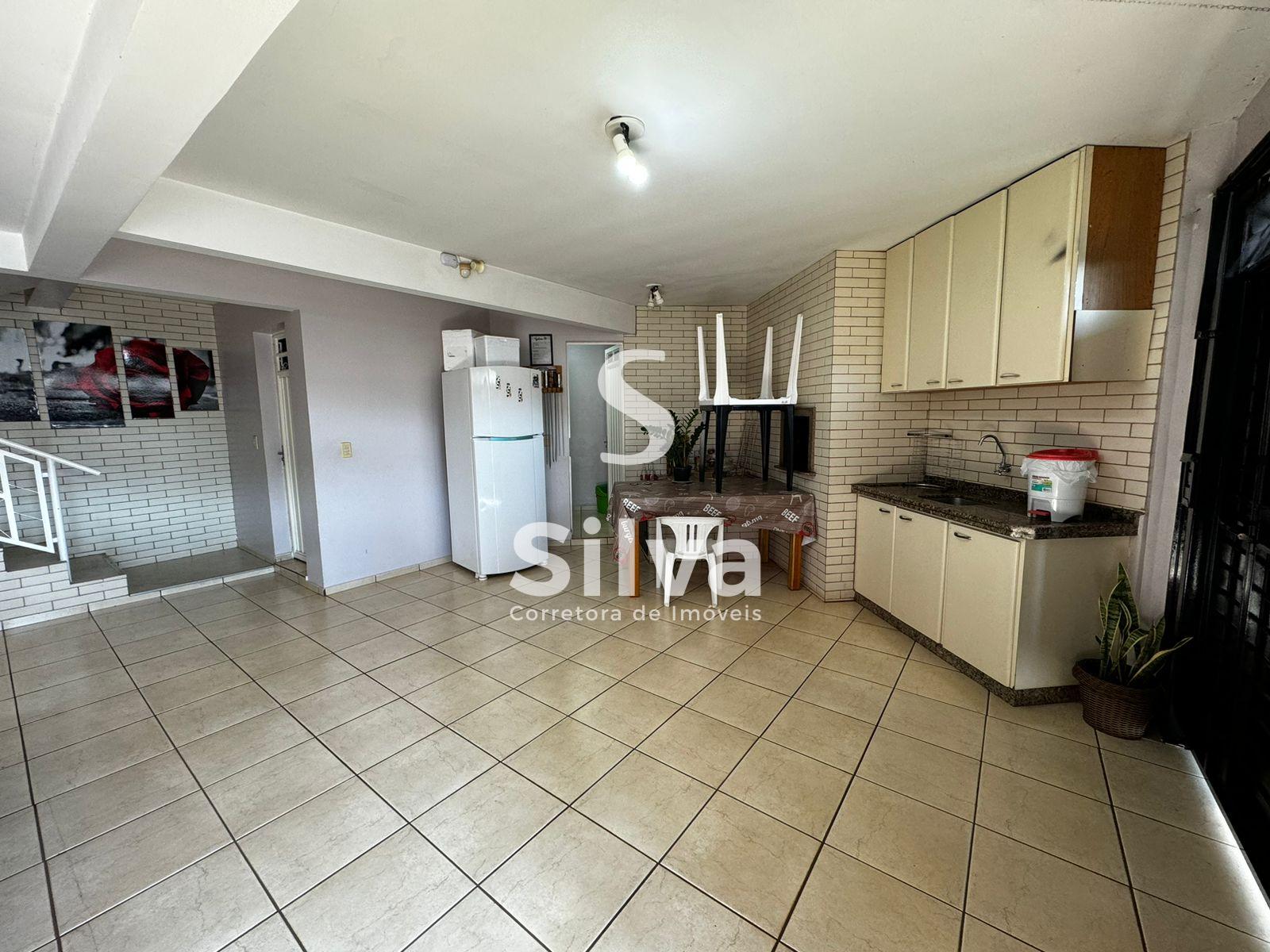 Casa a venda localizada no Centro Norte, Dois Vizinhos-PR.