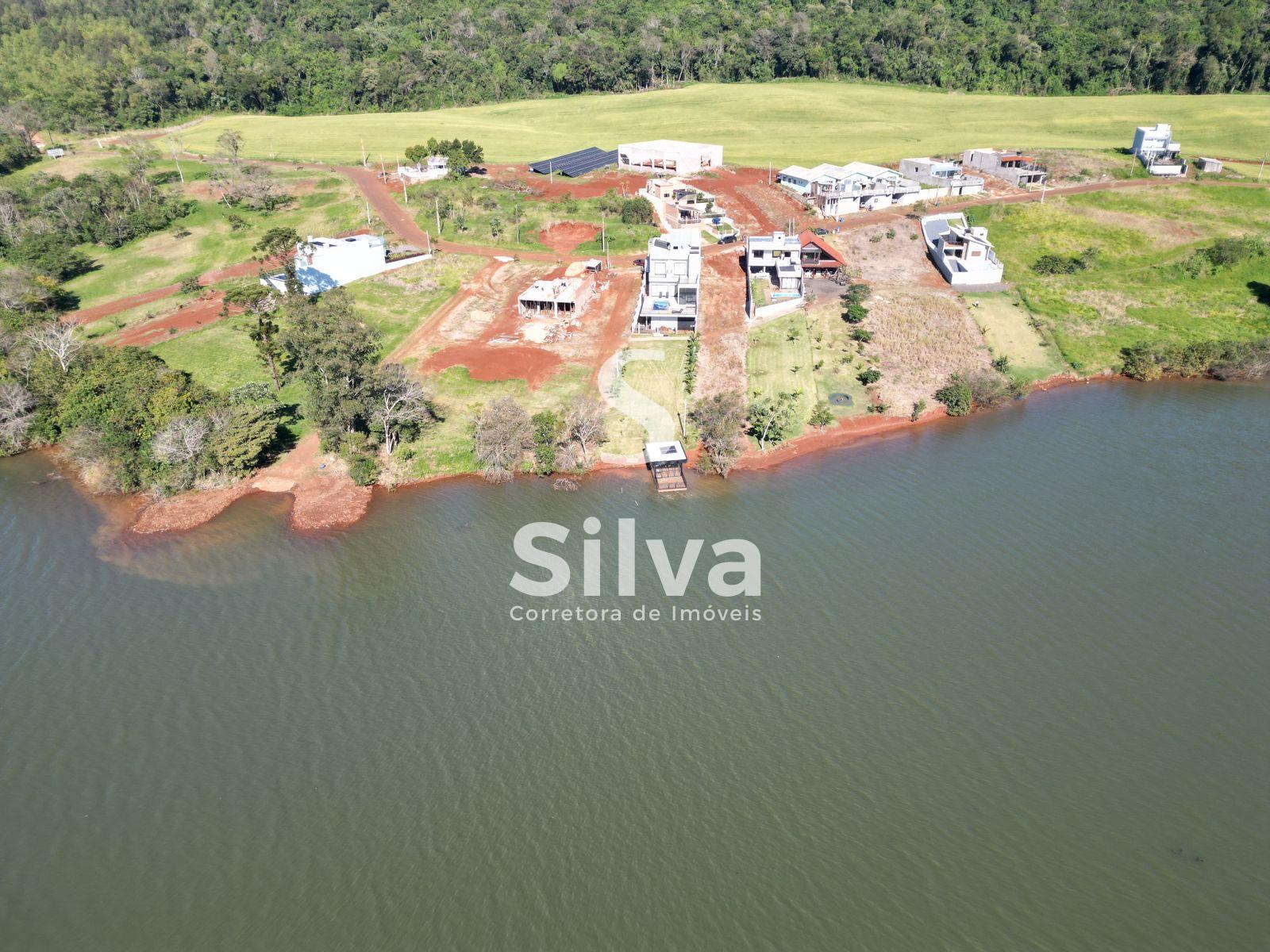 Lote a venda localizado no Alagado, Loteamento Favin, Cruzeiro do Iguau-PR.