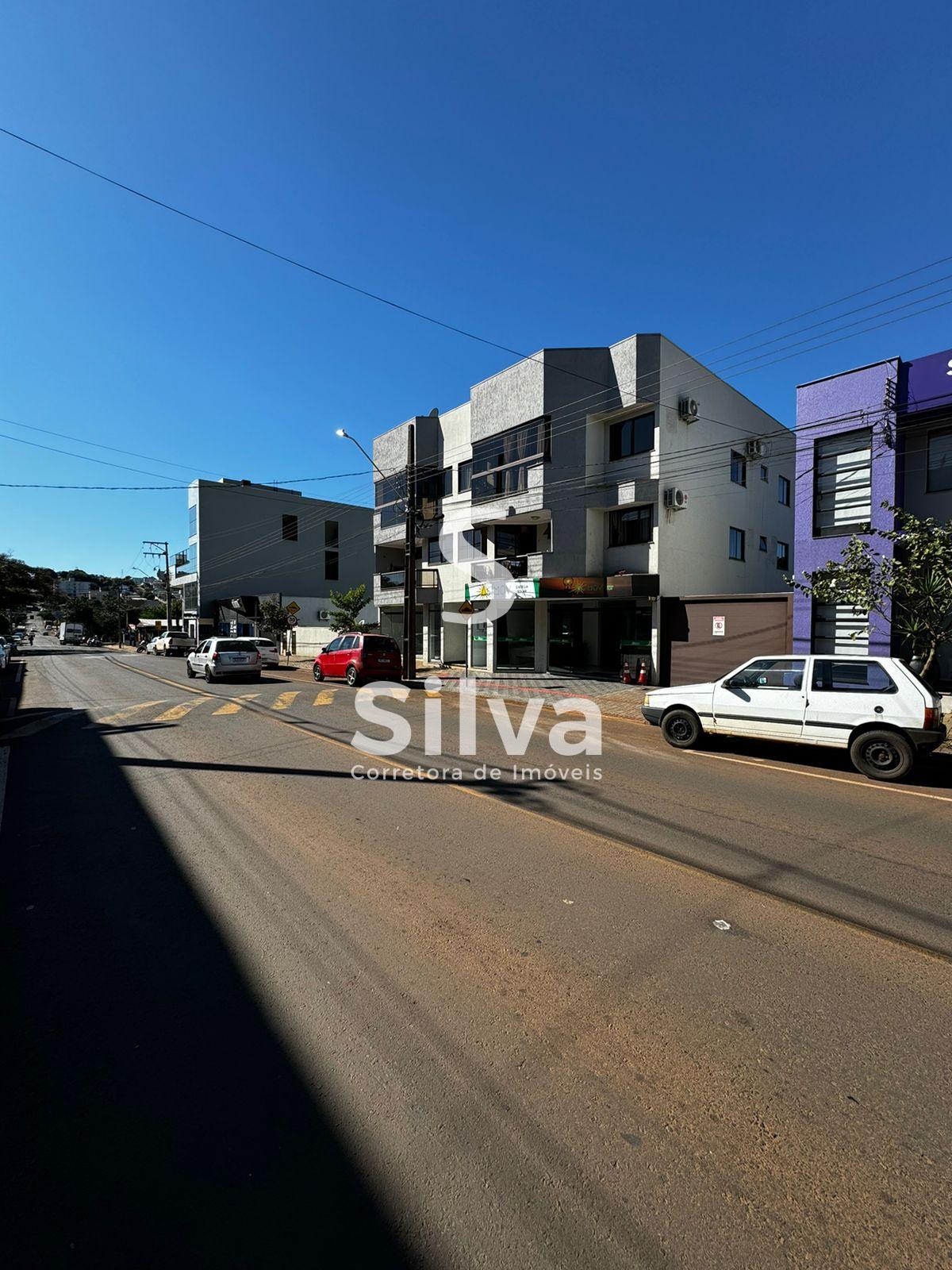 Apartamento para loca��o com 01 su�te e 02 dormit�rios - Centro Norte.