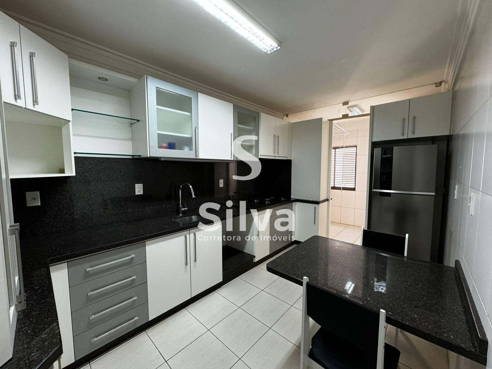 Apartamento para loca��o com 01 su�te e 02 dormit�rios - Centro Norte.