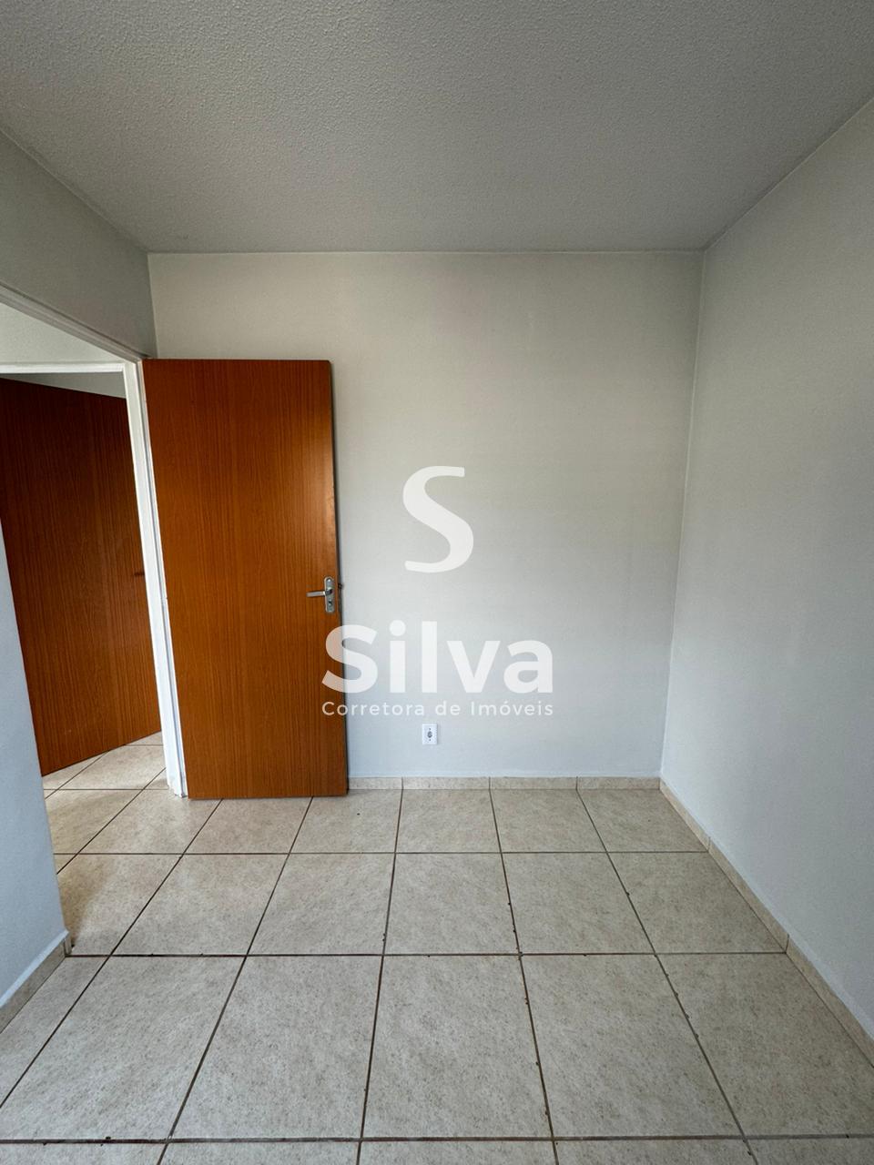 Casa a venda localizada no Bairro Margarida Galvan, Dois Vizinhos-PR.