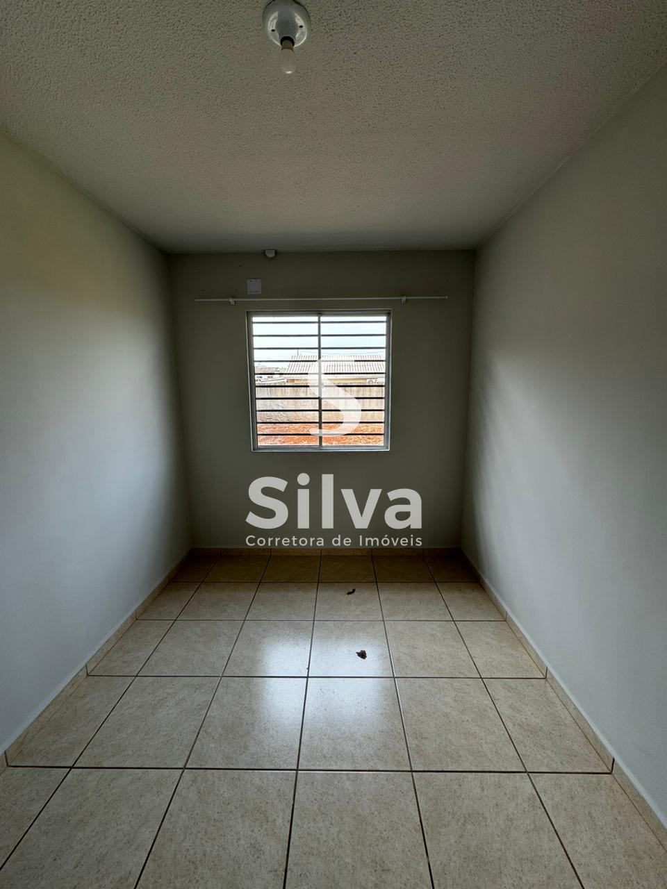 Casa a venda localizada no Bairro Margarida Galvan, Dois Vizinhos-PR.