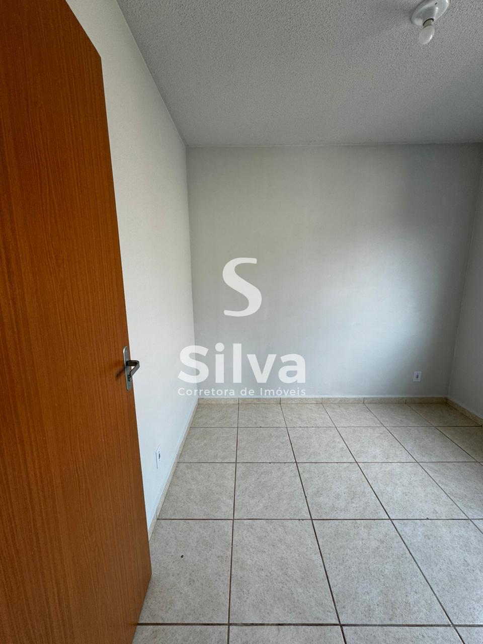 Casa a venda localizada no Bairro Margarida Galvan, Dois Vizinhos-PR.