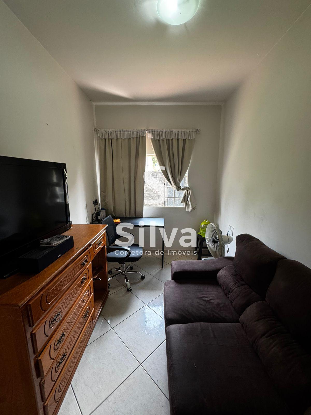 Sobrado a venda localizado no Bairro Sagrada Familia, Dois Vizinhos-PR.