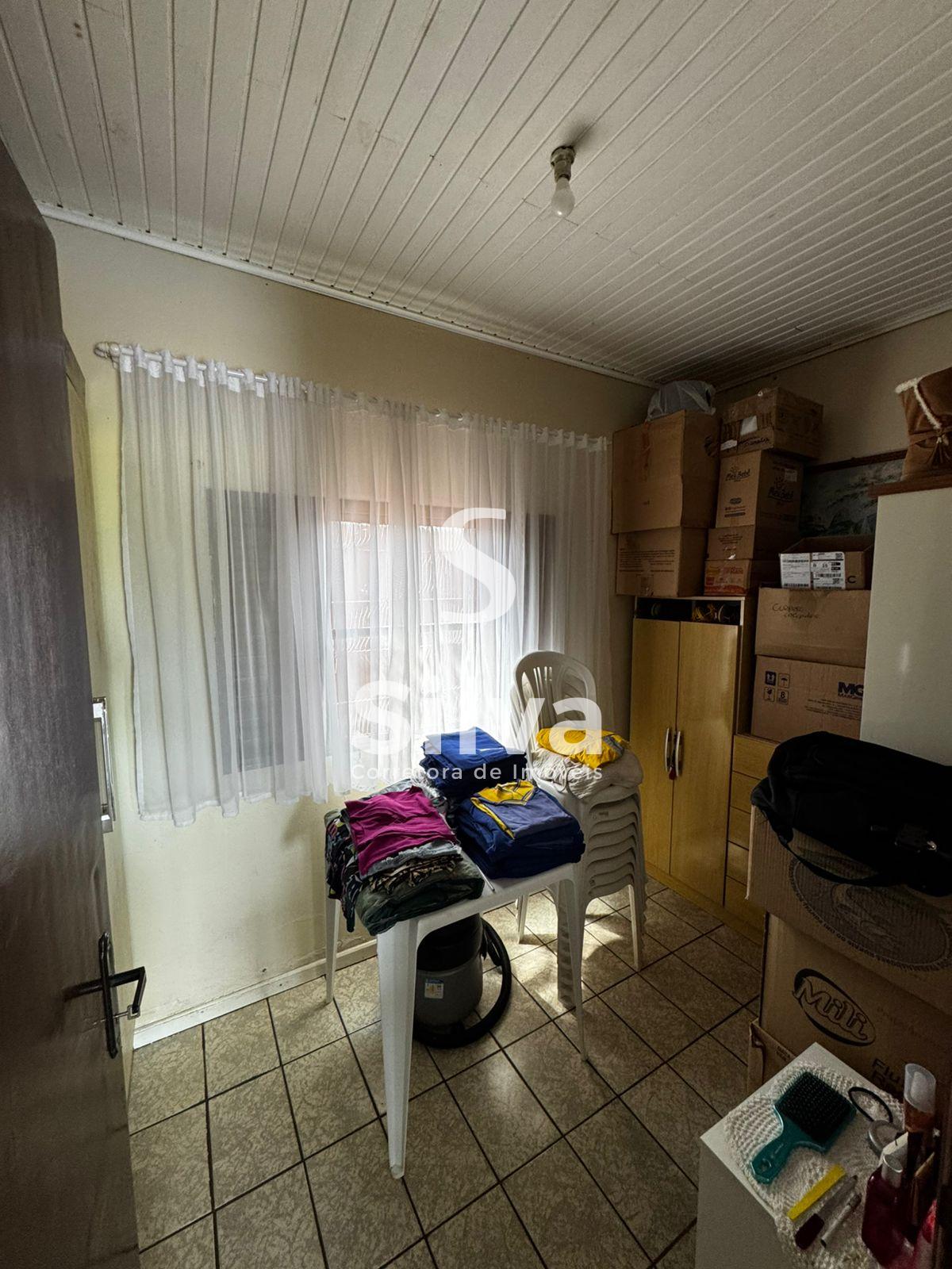 Casa a venda localizada no Centro Sul, Dois Vizinhos-PR.