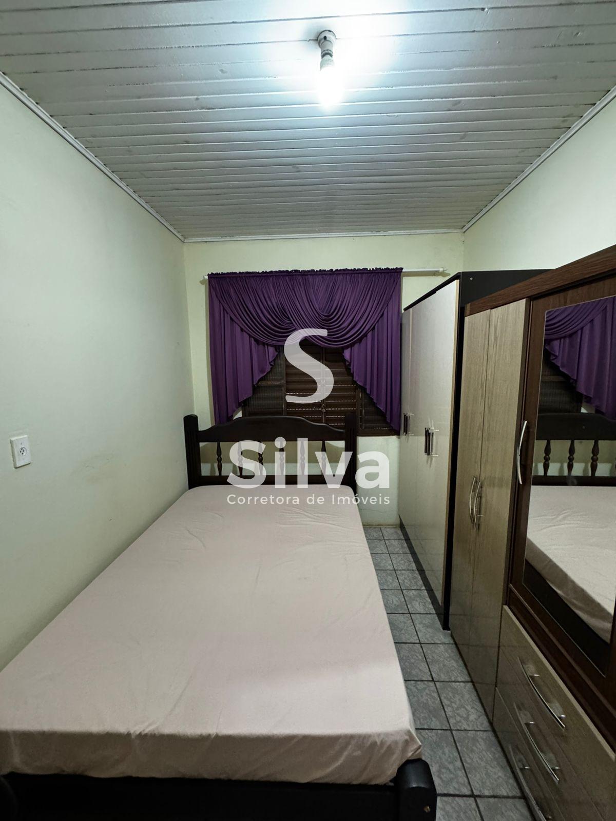 Casa a venda localizada no Centro Sul, Dois Vizinhos-PR.