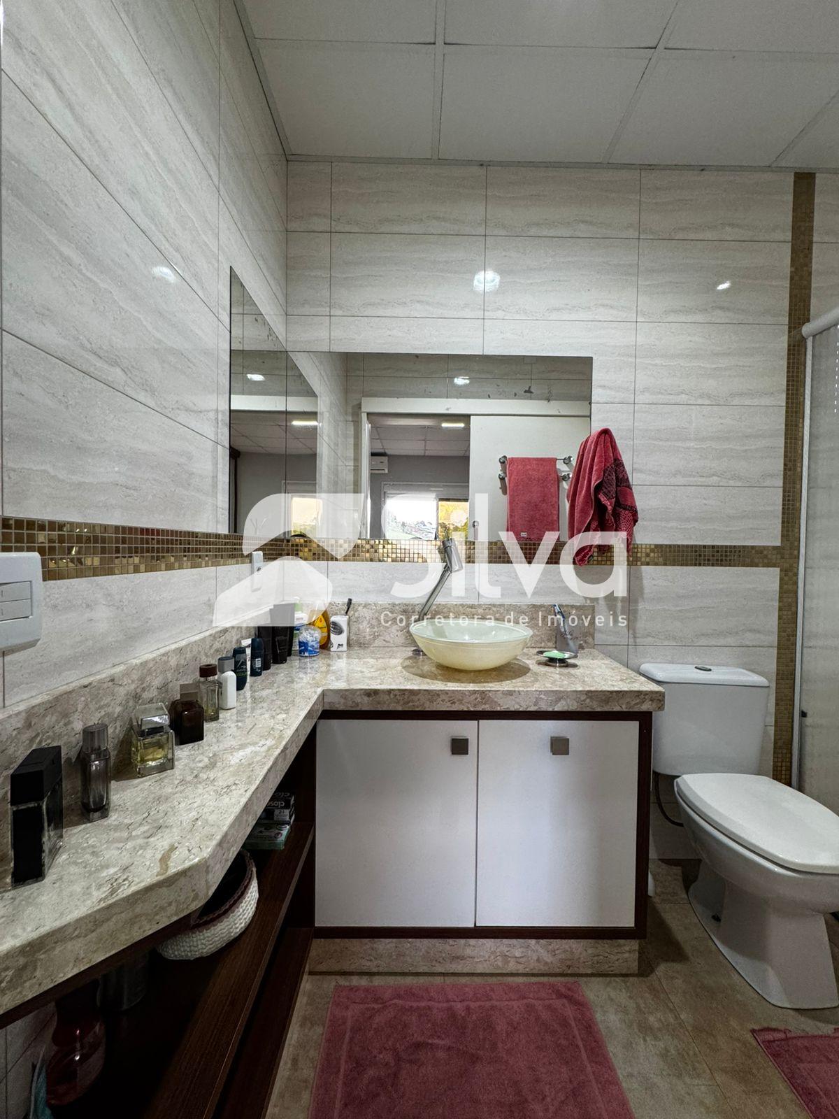 Casa a venda localizada no Condomnio Acqua Verde, Dois Vizinhos-PR.