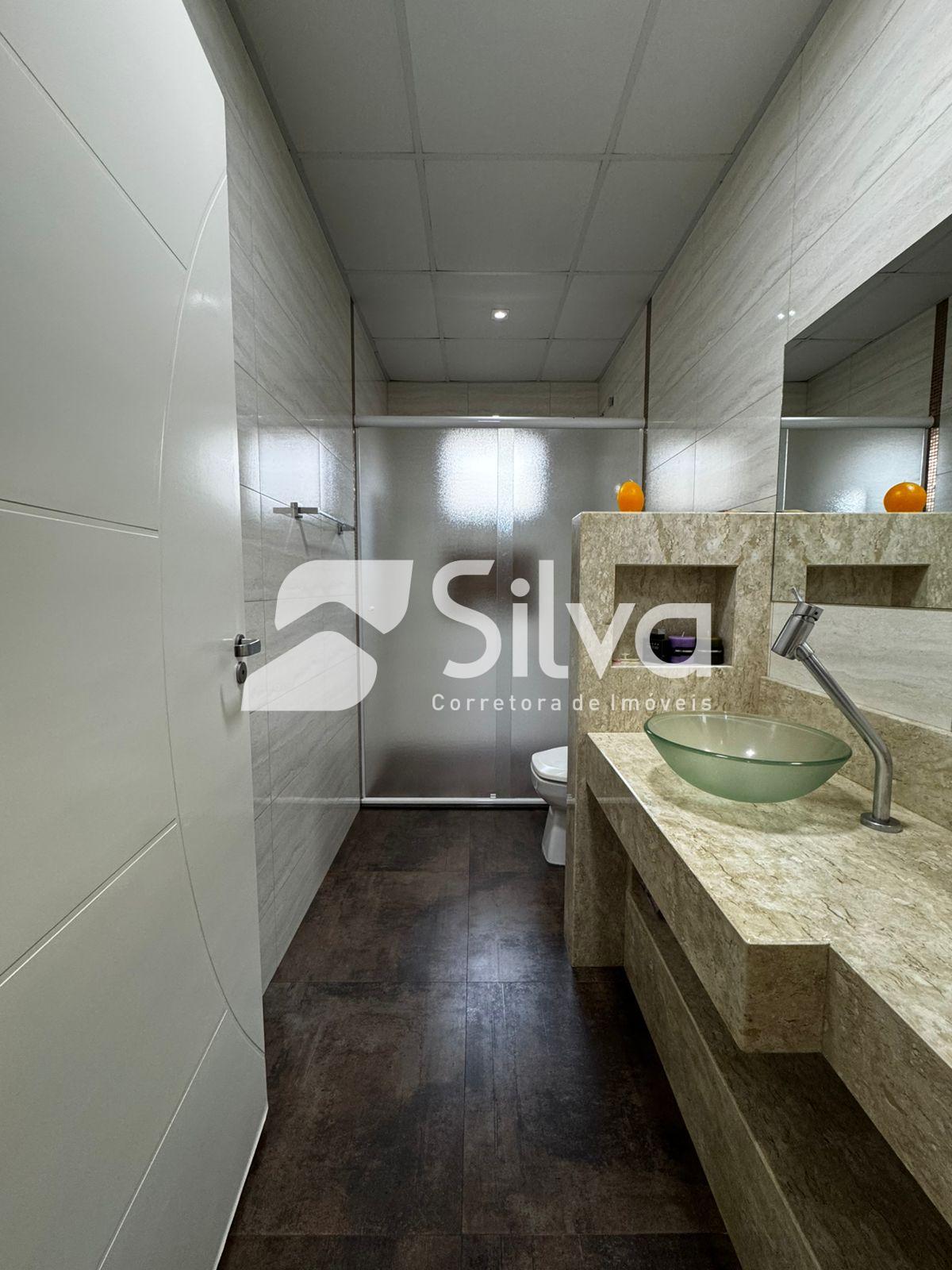 Casa a venda localizada no Condomnio Acqua Verde, Dois Vizinhos-PR.