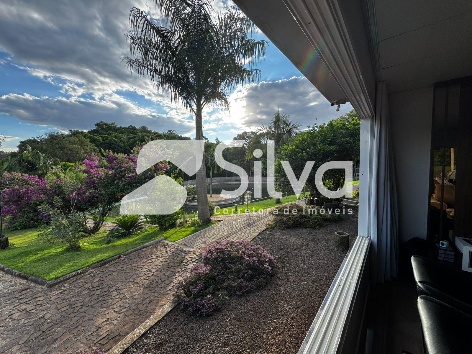 Casa a venda localizada no Condomnio Acqua Verde, Dois Vizinhos-PR.