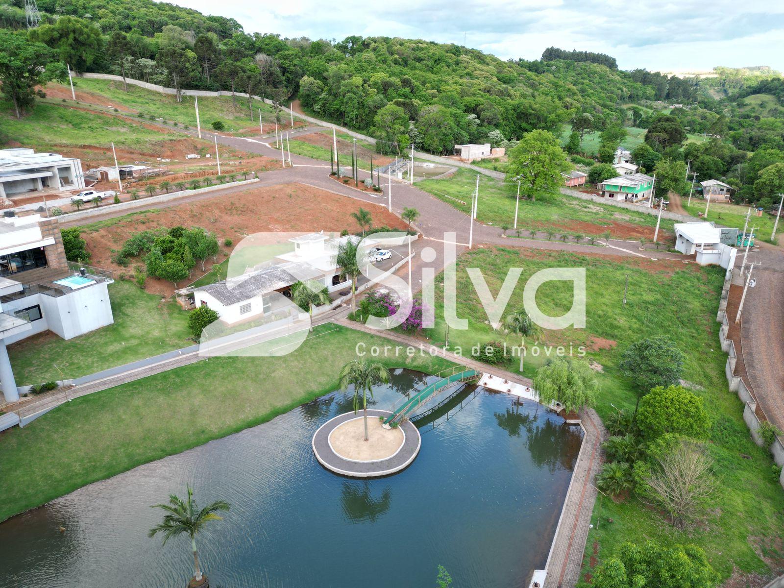 Casa a venda localizada no Condomnio Acqua Verde, Dois Vizinhos-PR.