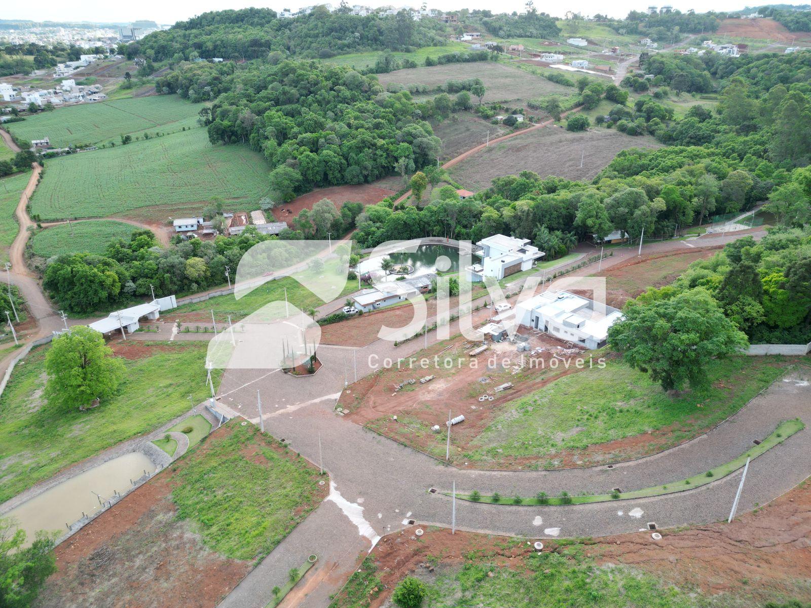 Casa a venda localizada no Condomnio Acqua Verde, Dois Vizinhos-PR.