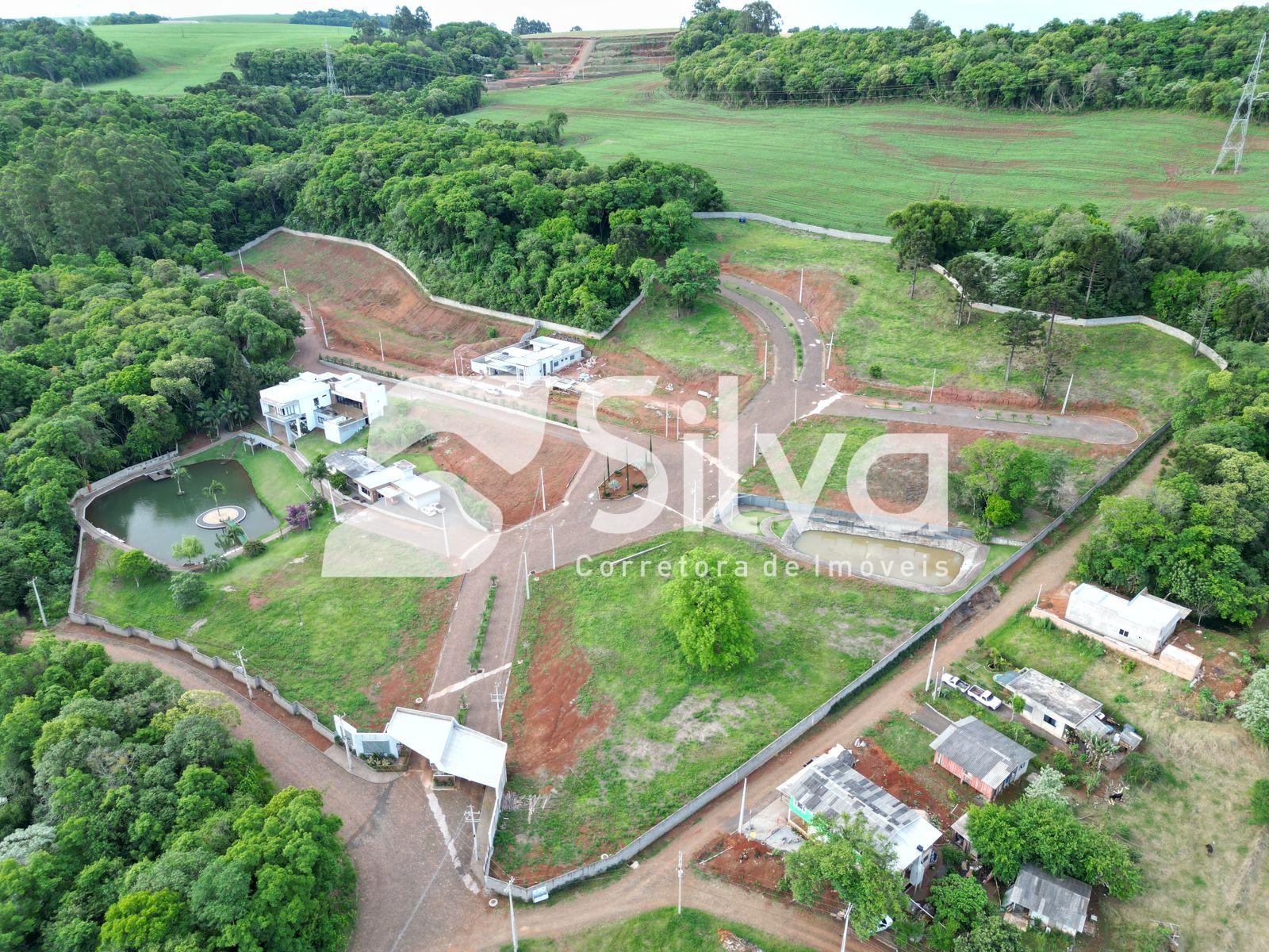 Casa a venda localizada no Condomnio Acqua Verde, Dois Vizinhos-PR.