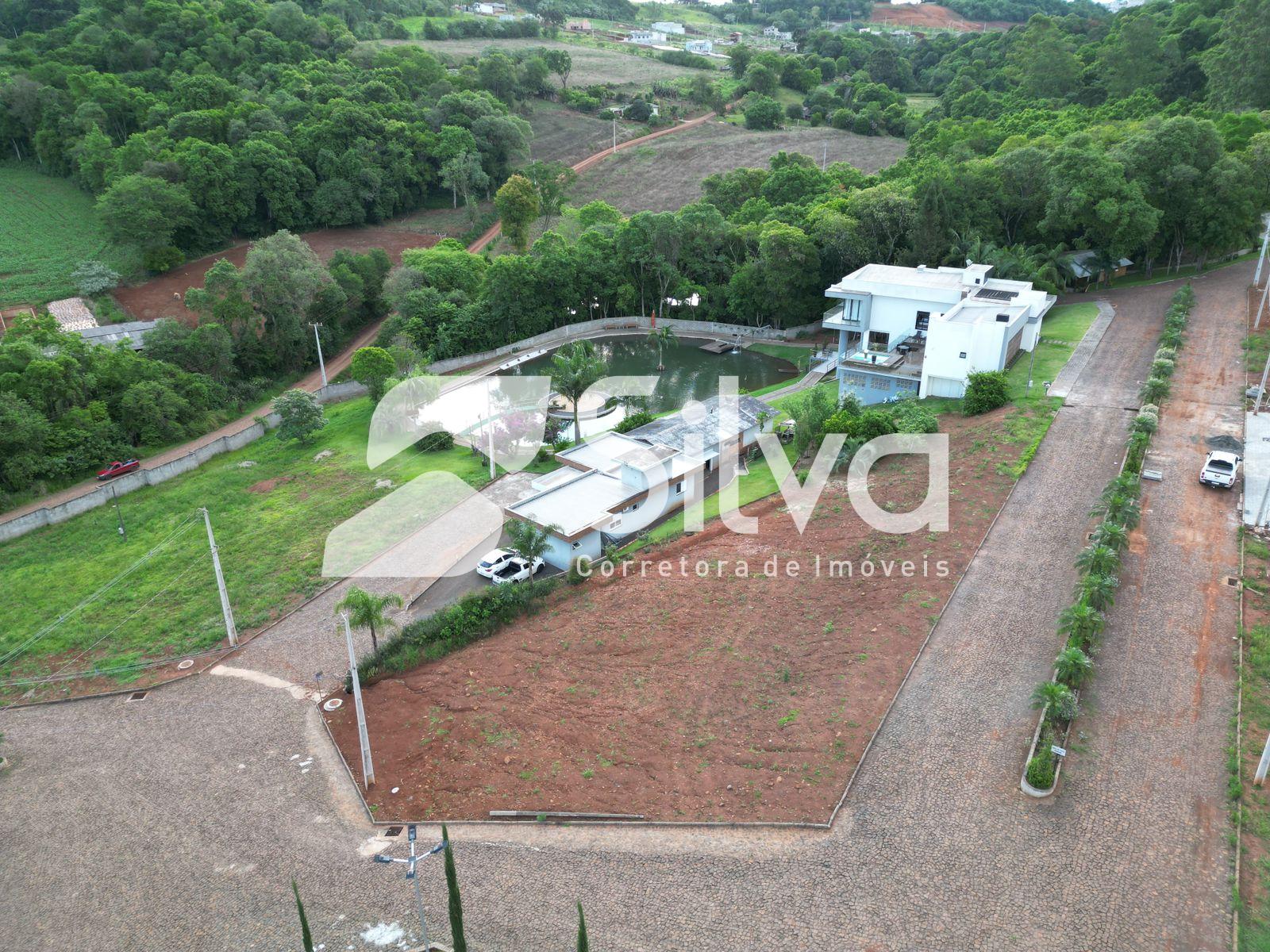 Casa a venda localizada no Condomnio Acqua Verde, Dois Vizinhos-PR.