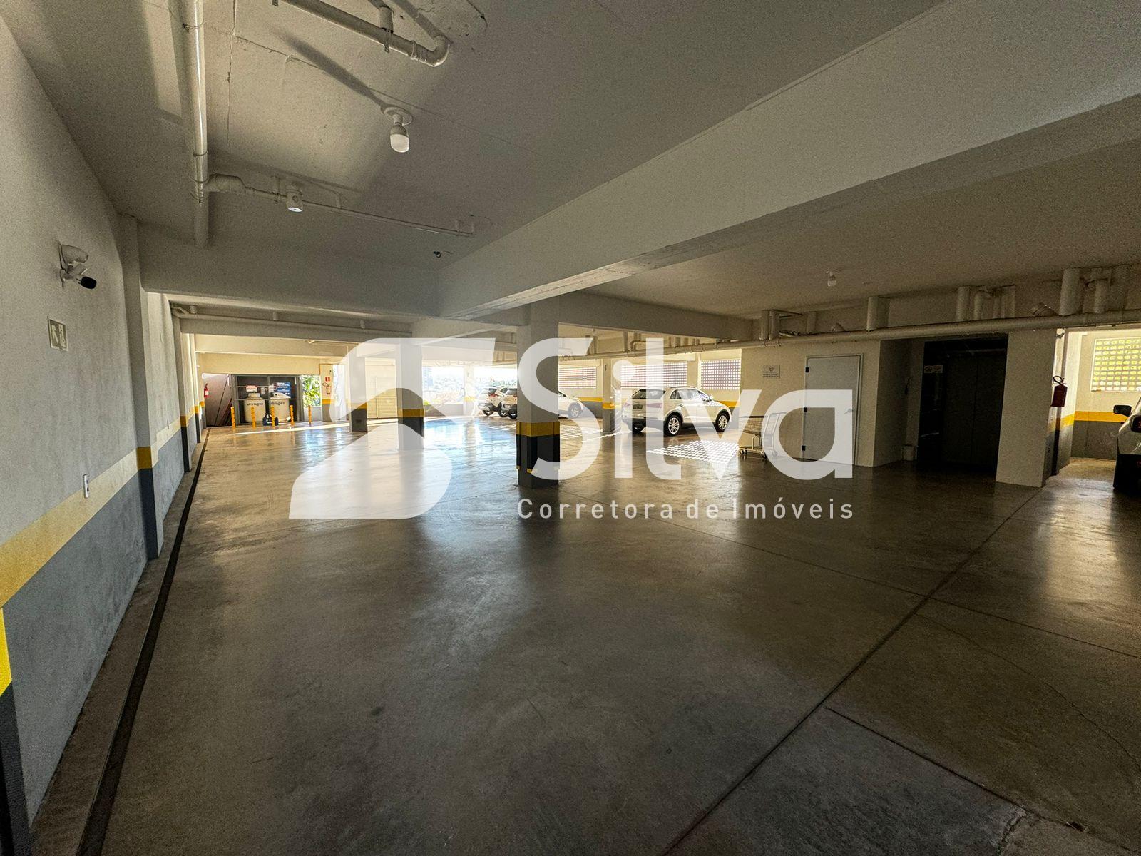 Apartamento Para Locao, Semi Mobiliado, 01 sute e 01 dormitrio - Centro