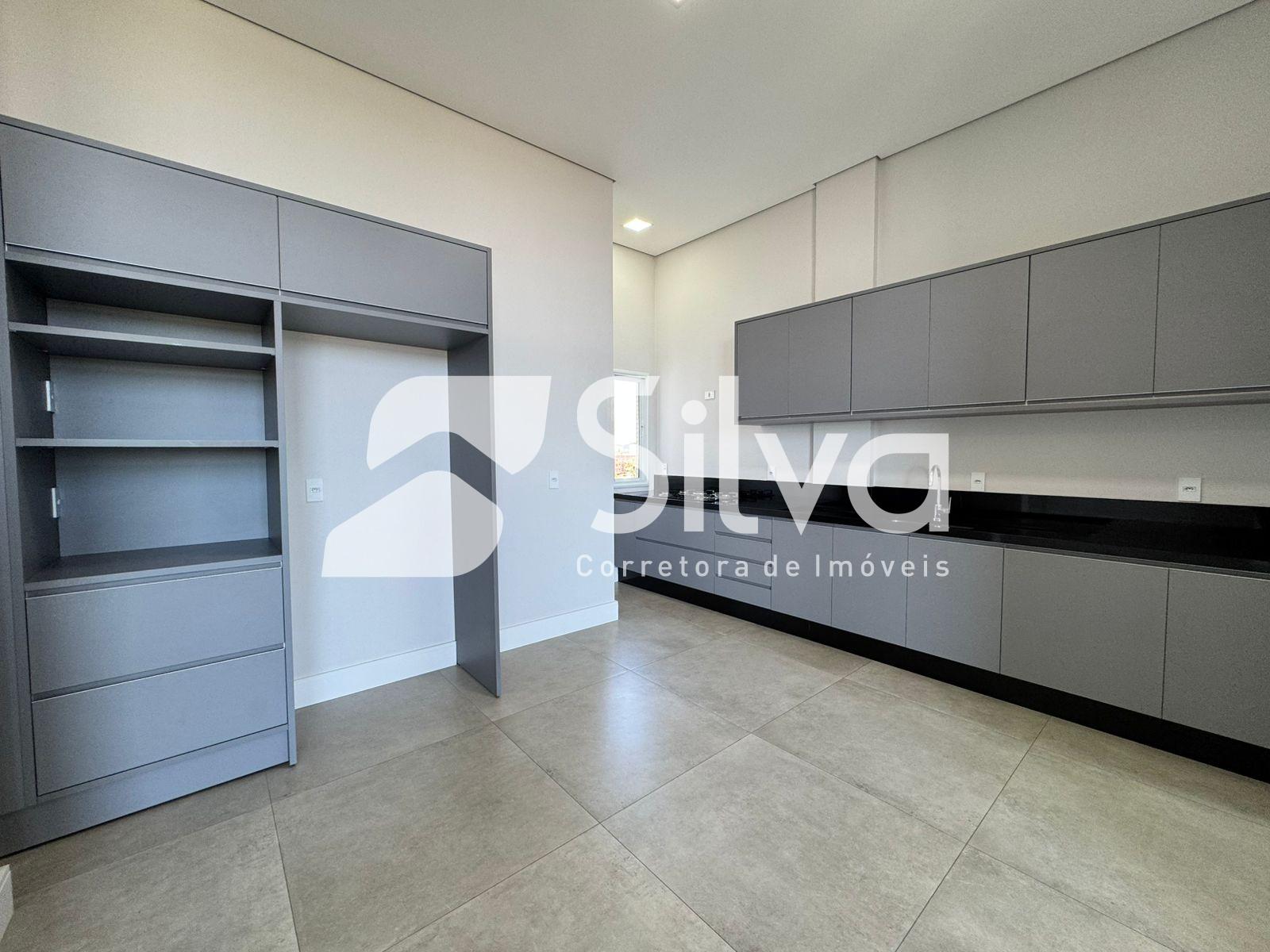 Apartamento Para Locao, Semi Mobiliado, 01 sute e 01 dormitrio - Centro