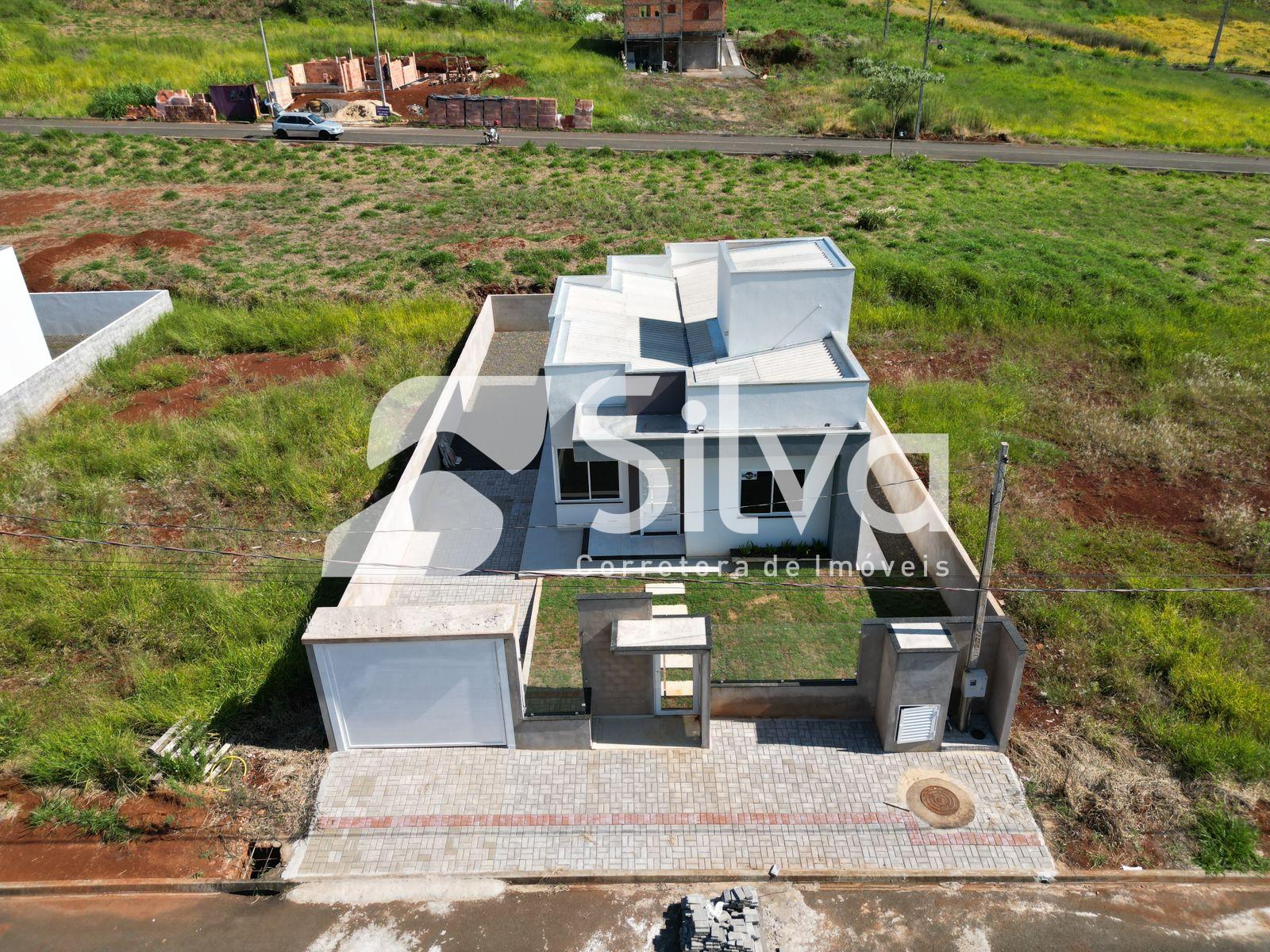 Casa a venda, localizada no Loteamento Zanella, Dois Vizinhos-PR.