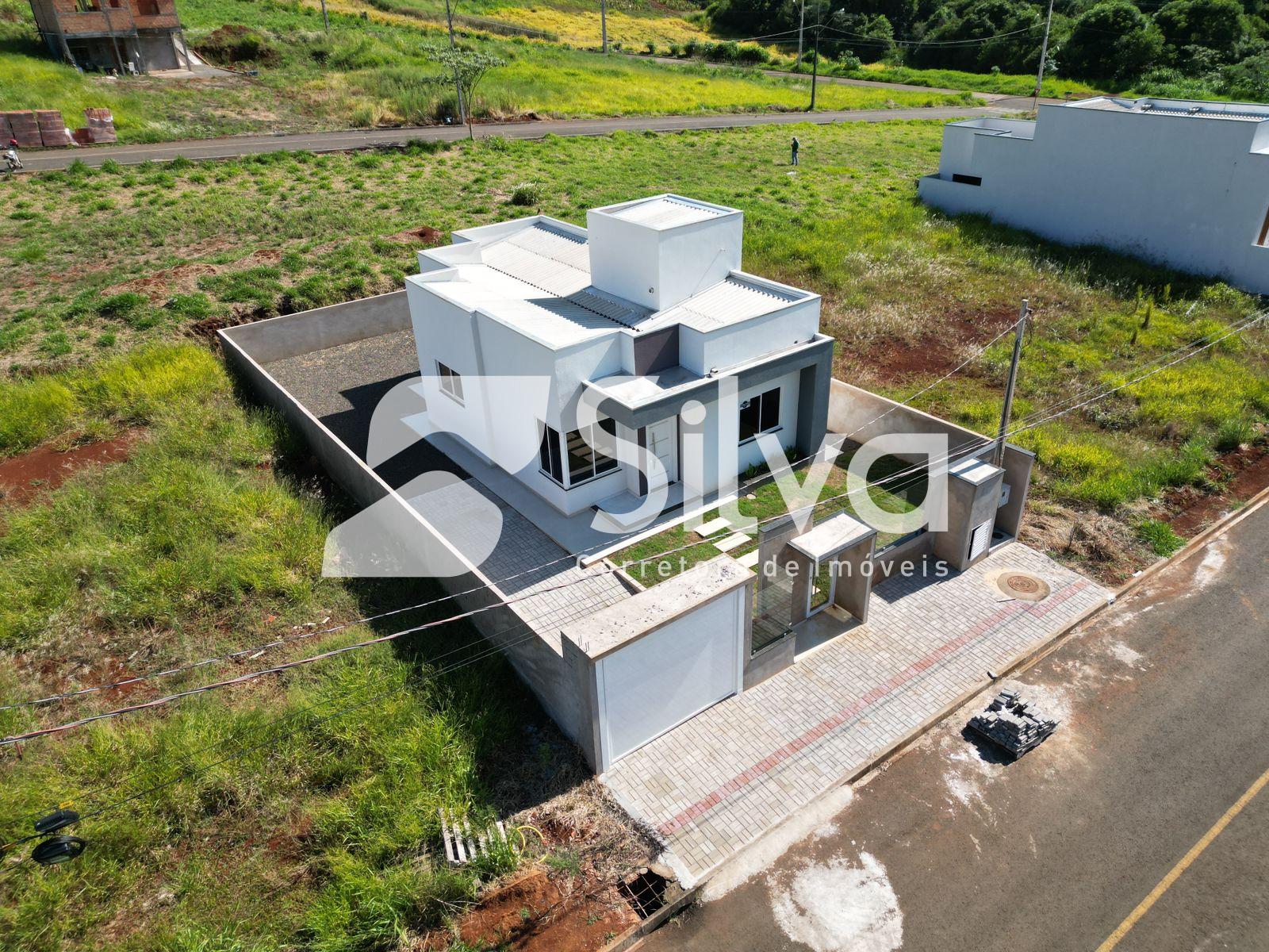 Casa a venda, localizada no Loteamento Zanella, Dois Vizinhos-PR.