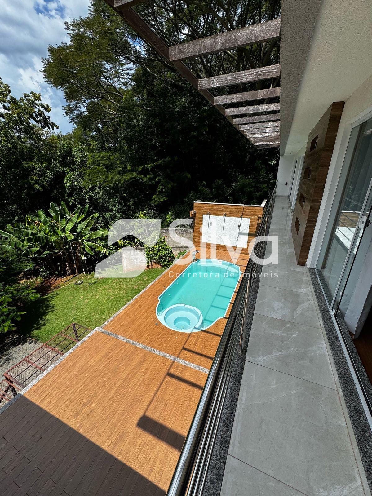 Casa a venda localizado no Alagado de Cruzeiro do Iguau-PR.